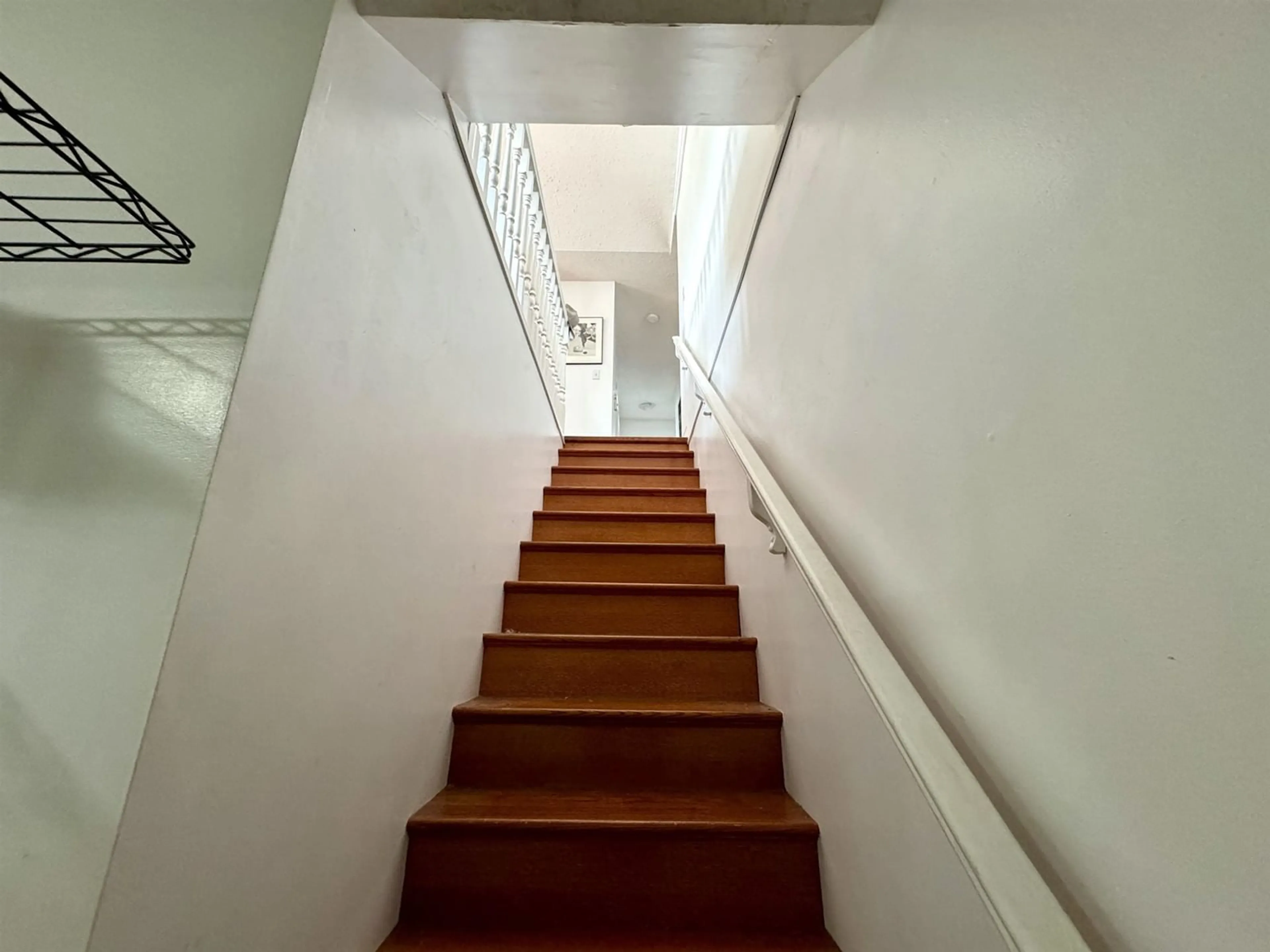 Stairs for 32995 14, Mission British Columbia V2V2P3