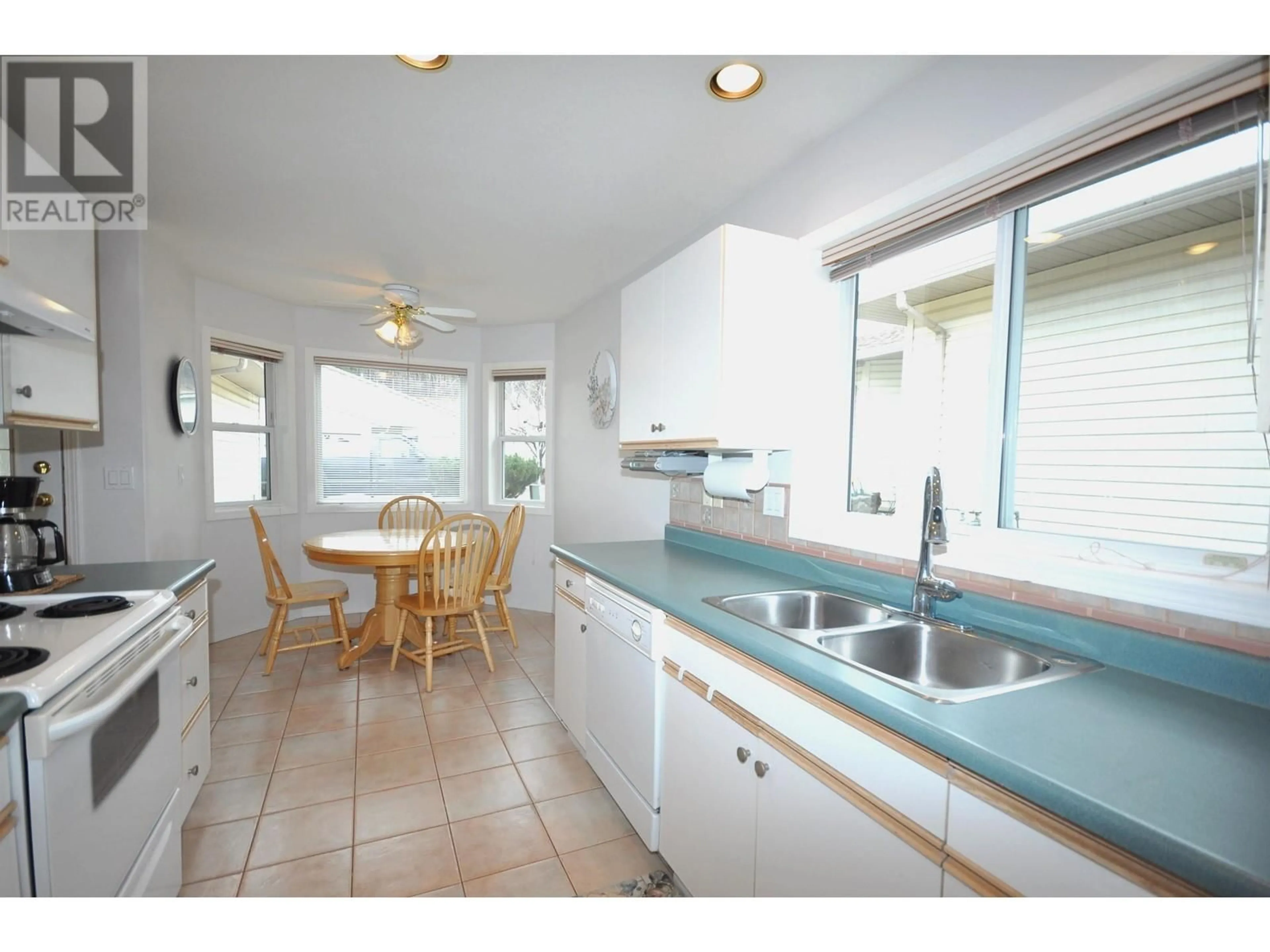 Standard kitchen, ceramic/tile floor for 52 - 500 WOTZKE DRIVE, Williams Lake British Columbia V2G4S9