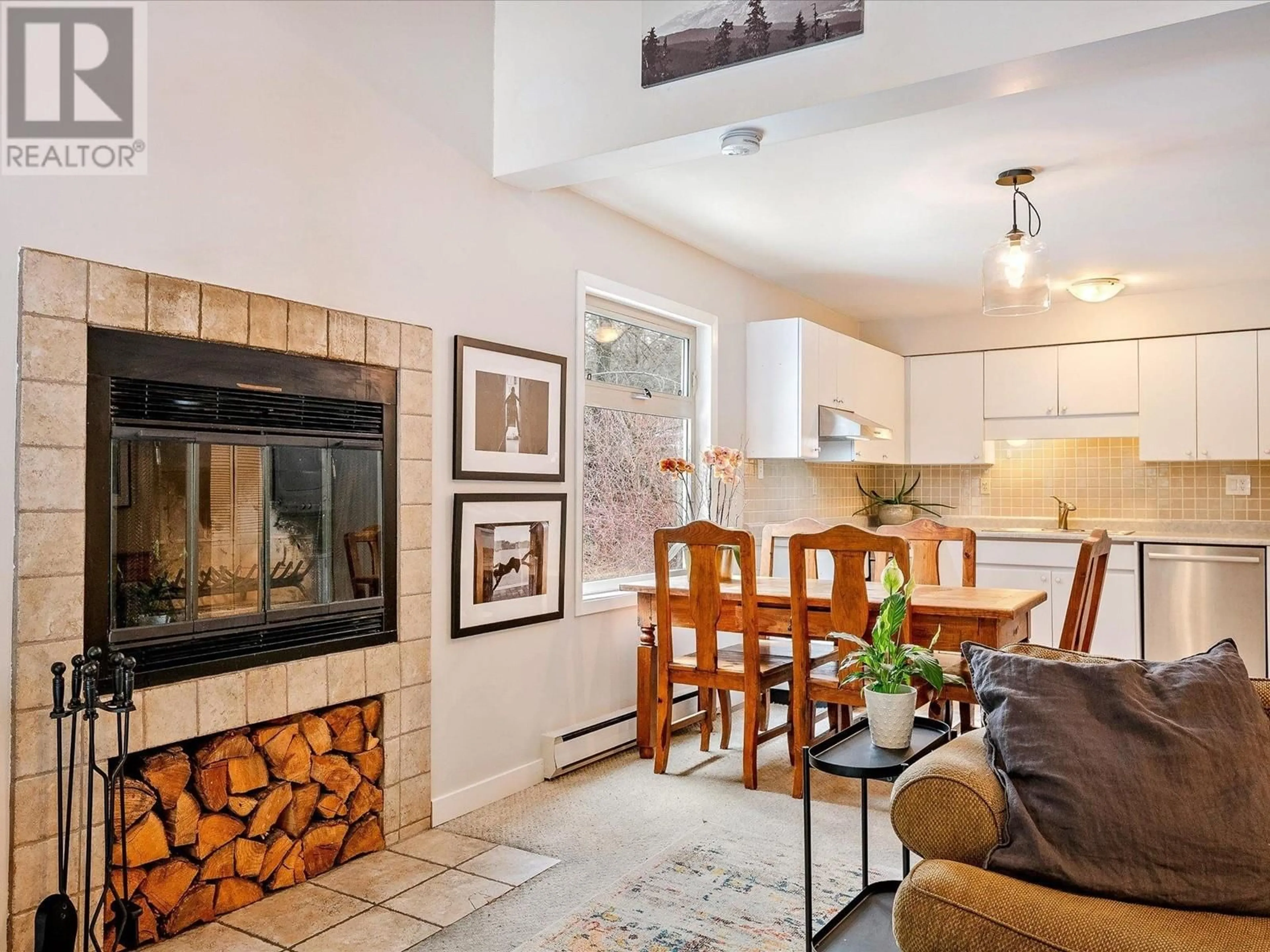 Open concept kitchen, ceramic/tile floor for 8 - 2030 CHAMONIX CRESCENT, Whistler British Columbia V8E0B1