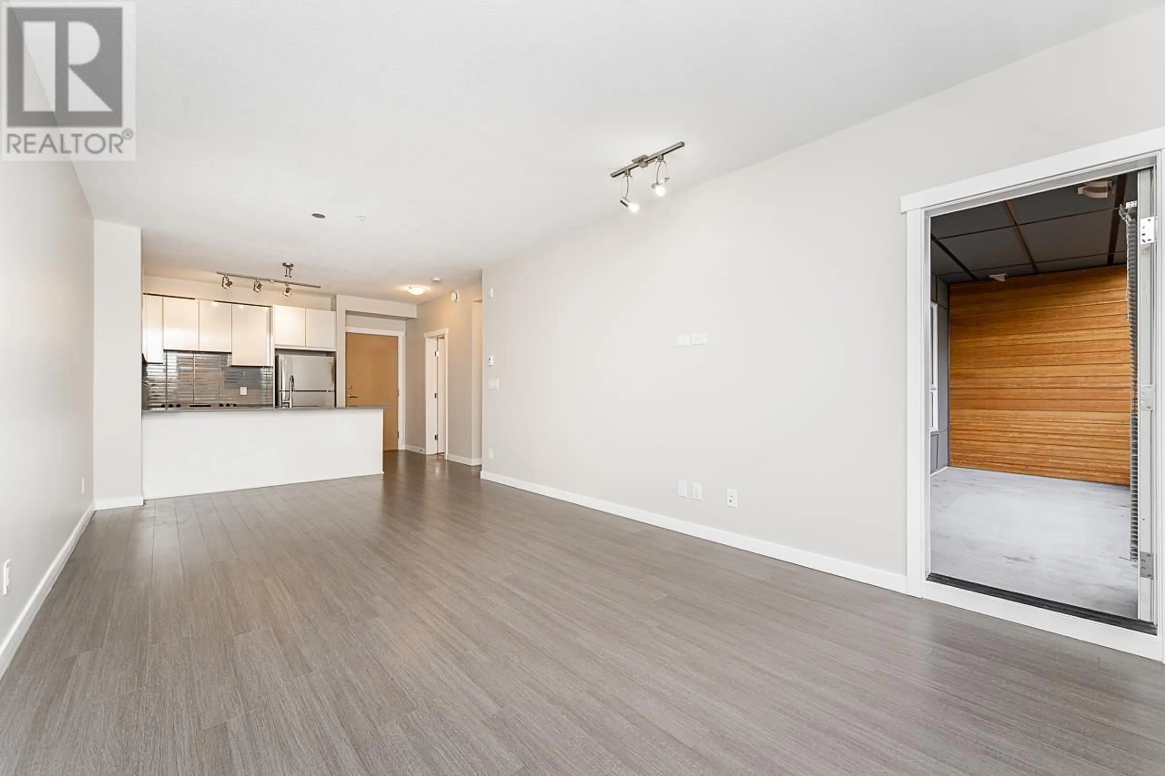 A pic of a room for 316 - 9168 SLOPES MEWS, Burnaby British Columbia V5A0E4