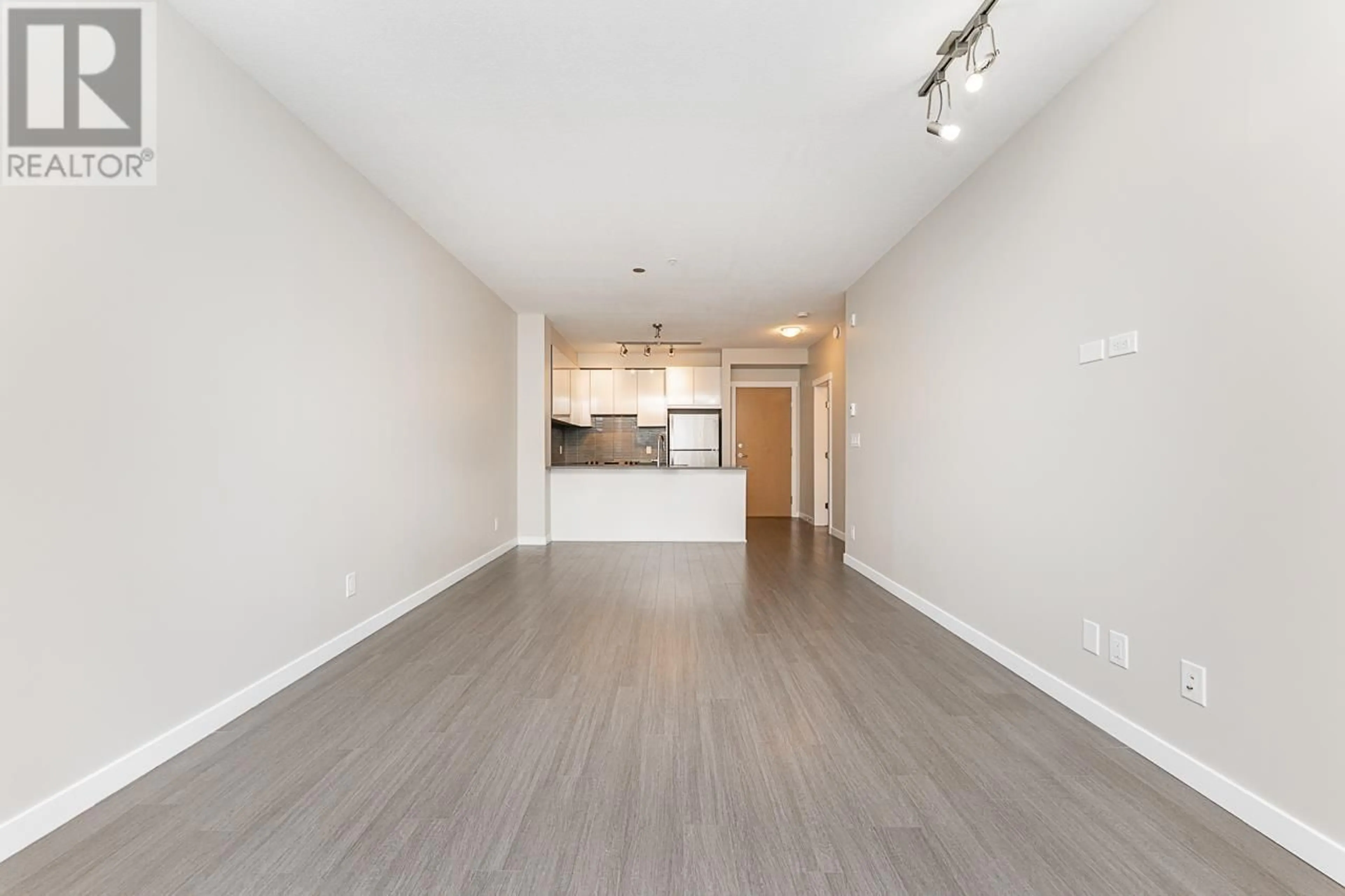 A pic of a room for 316 - 9168 SLOPES MEWS, Burnaby British Columbia V5A0E4
