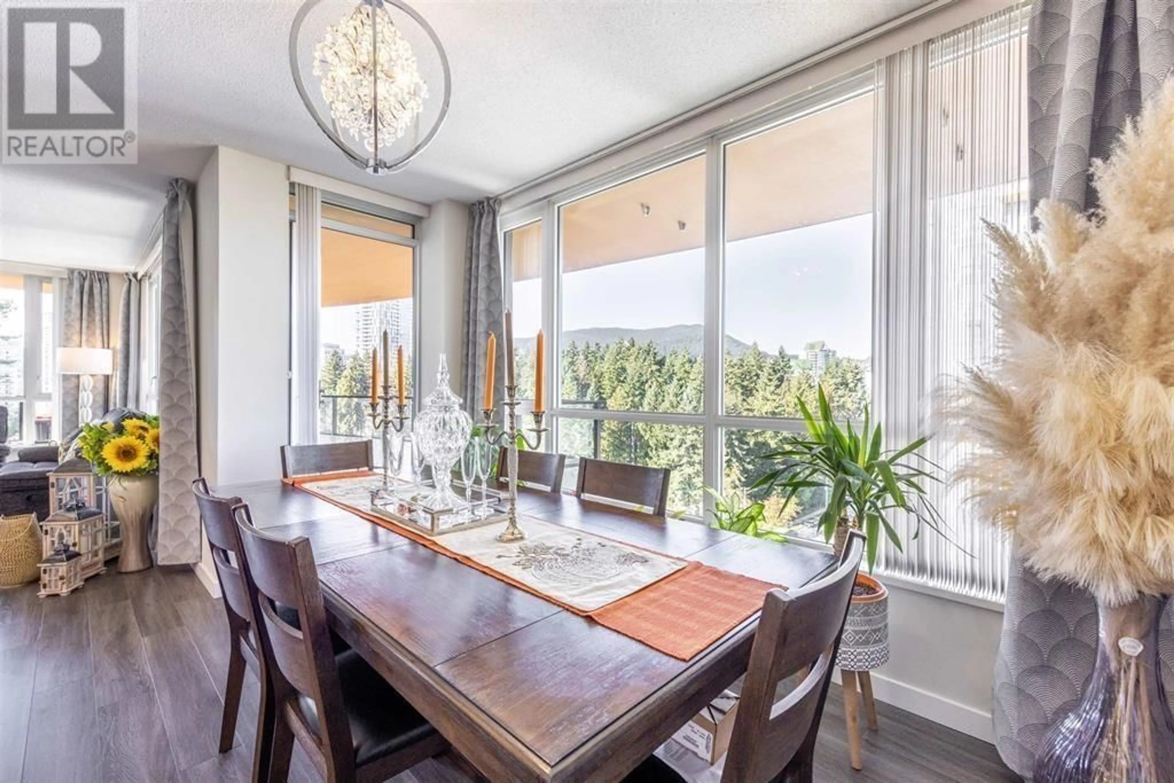 Dining room, wood/laminate floor for 1206 - 3096 WINDSOR GATE, Coquitlam British Columbia V3B0P4