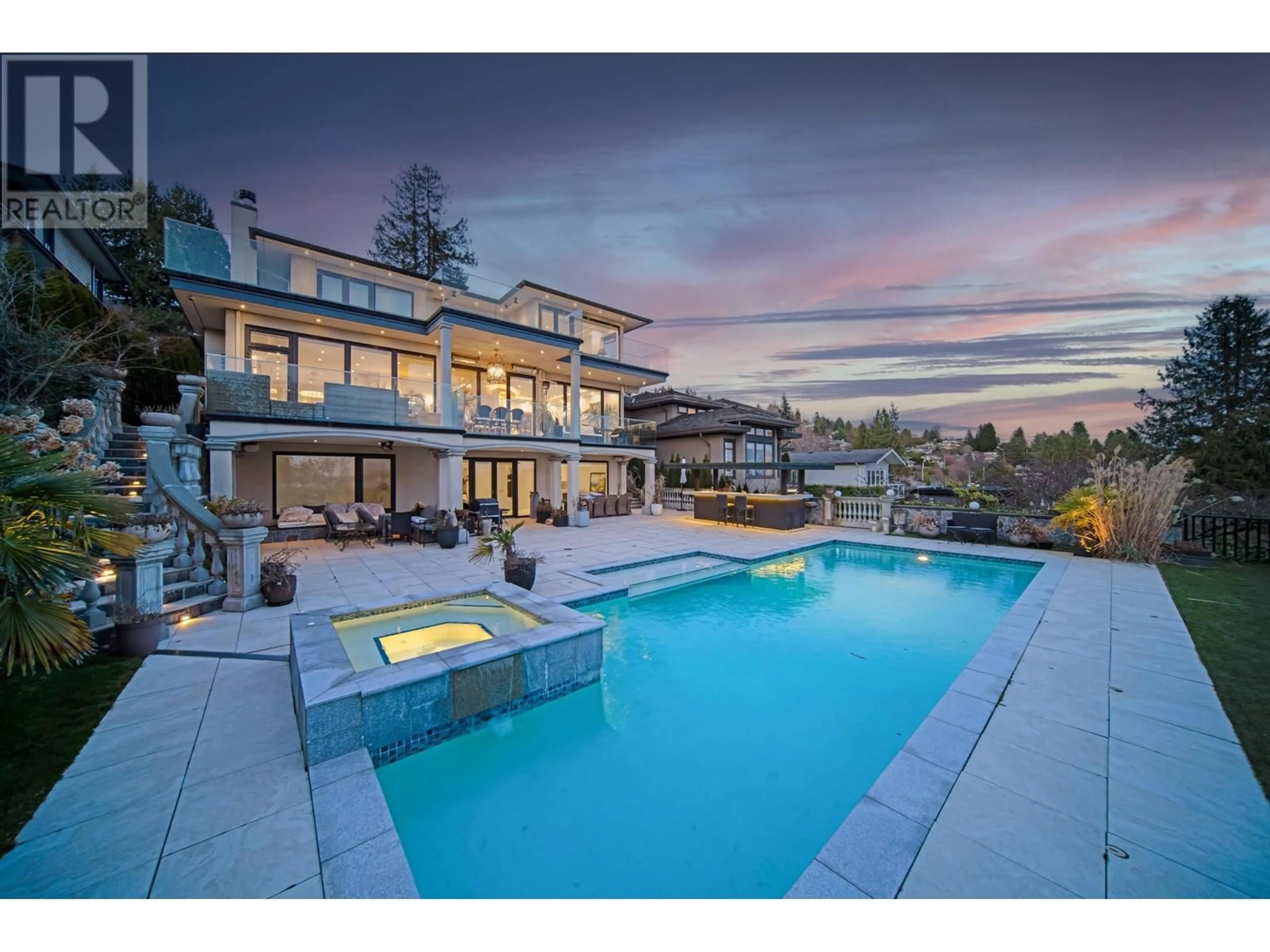 Pool for 2538 OTTAWA STREET, West Vancouver British Columbia V7V2T4