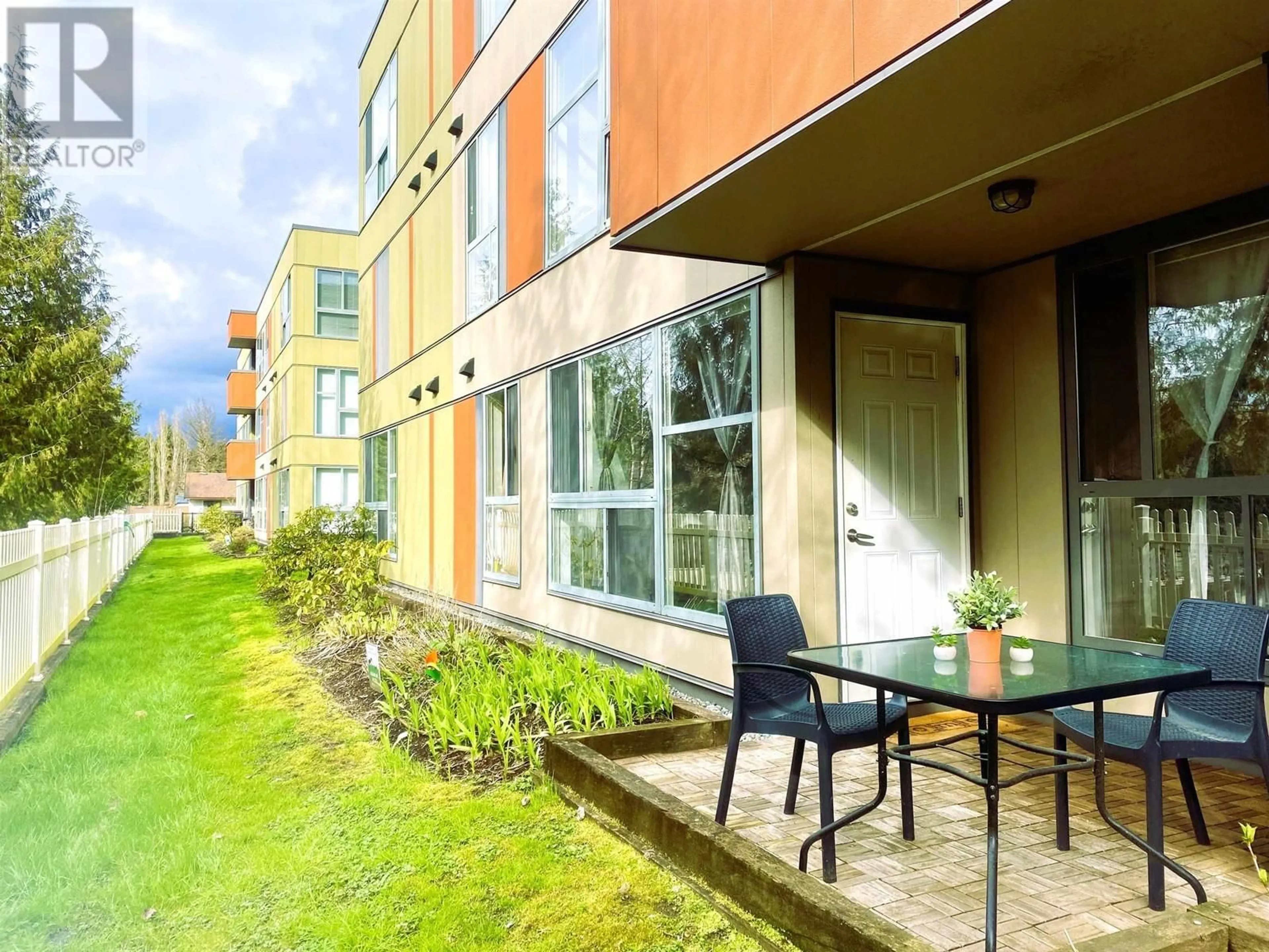 Patio, street for 108 - 12075 228 STREET, Maple Ridge British Columbia V2X6M2