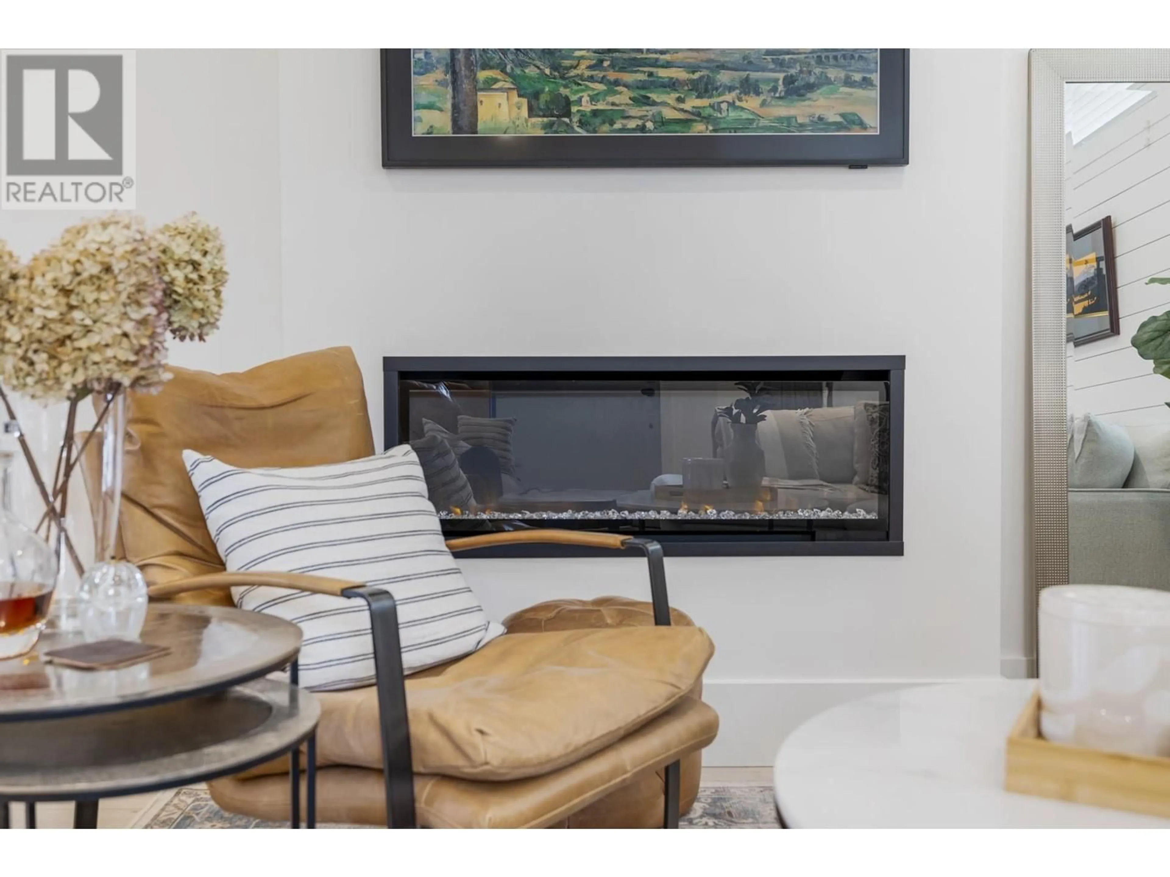 Living room with furniture, unknown for 14 - 12161 237 STREET, Maple Ridge British Columbia V4R0E7