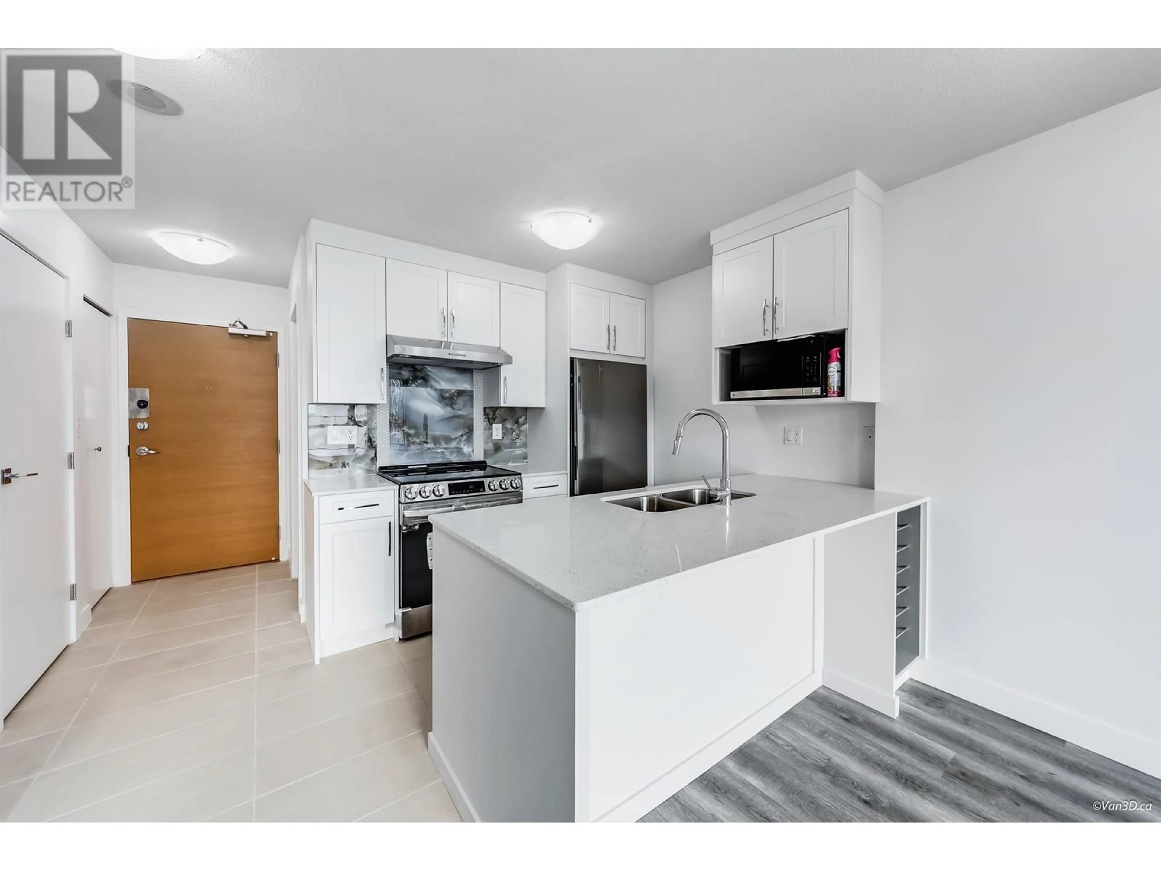 Standard kitchen, unknown for 3205 - 909 MAINLAND STREET, Vancouver British Columbia V6B2T3