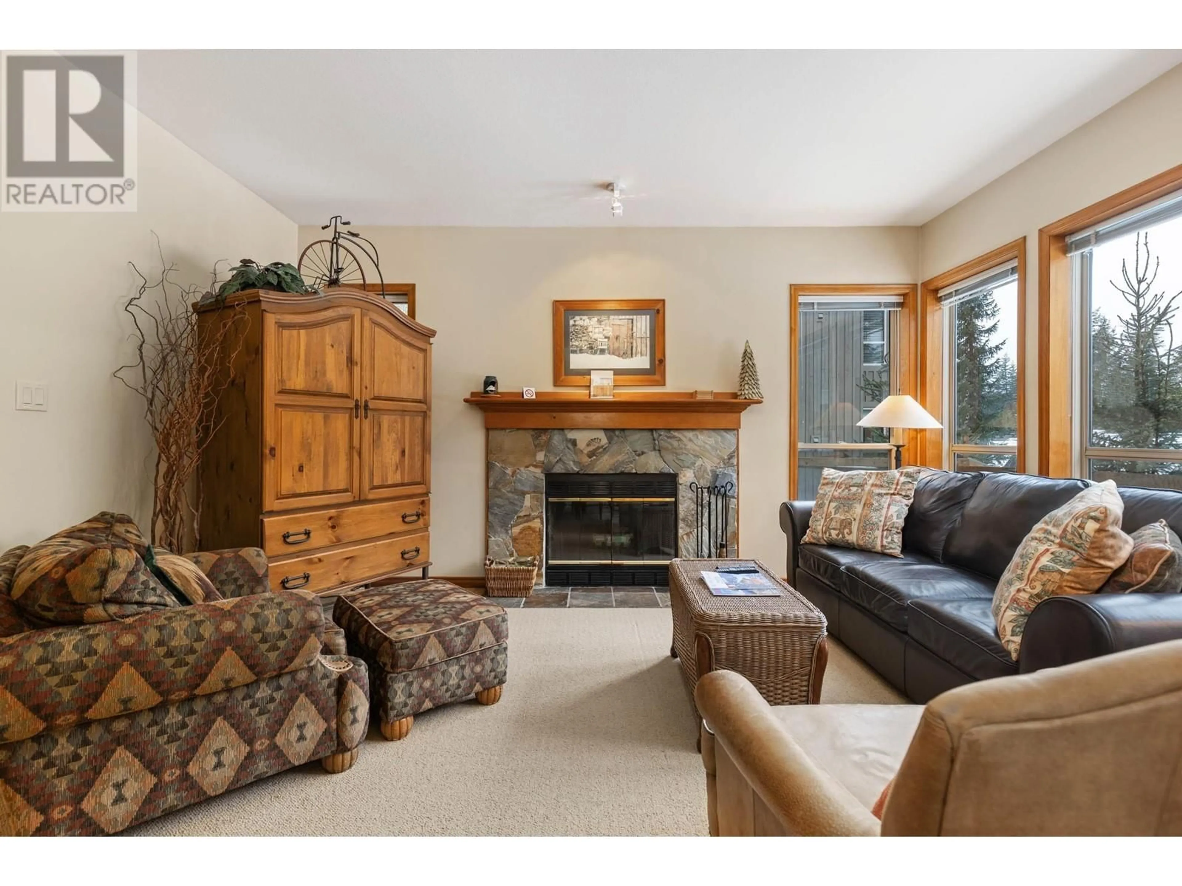 Living room with furniture, unknown for 28 - 4891 PAINTED CLIFF ROAD, Whistler British Columbia V8E1C9