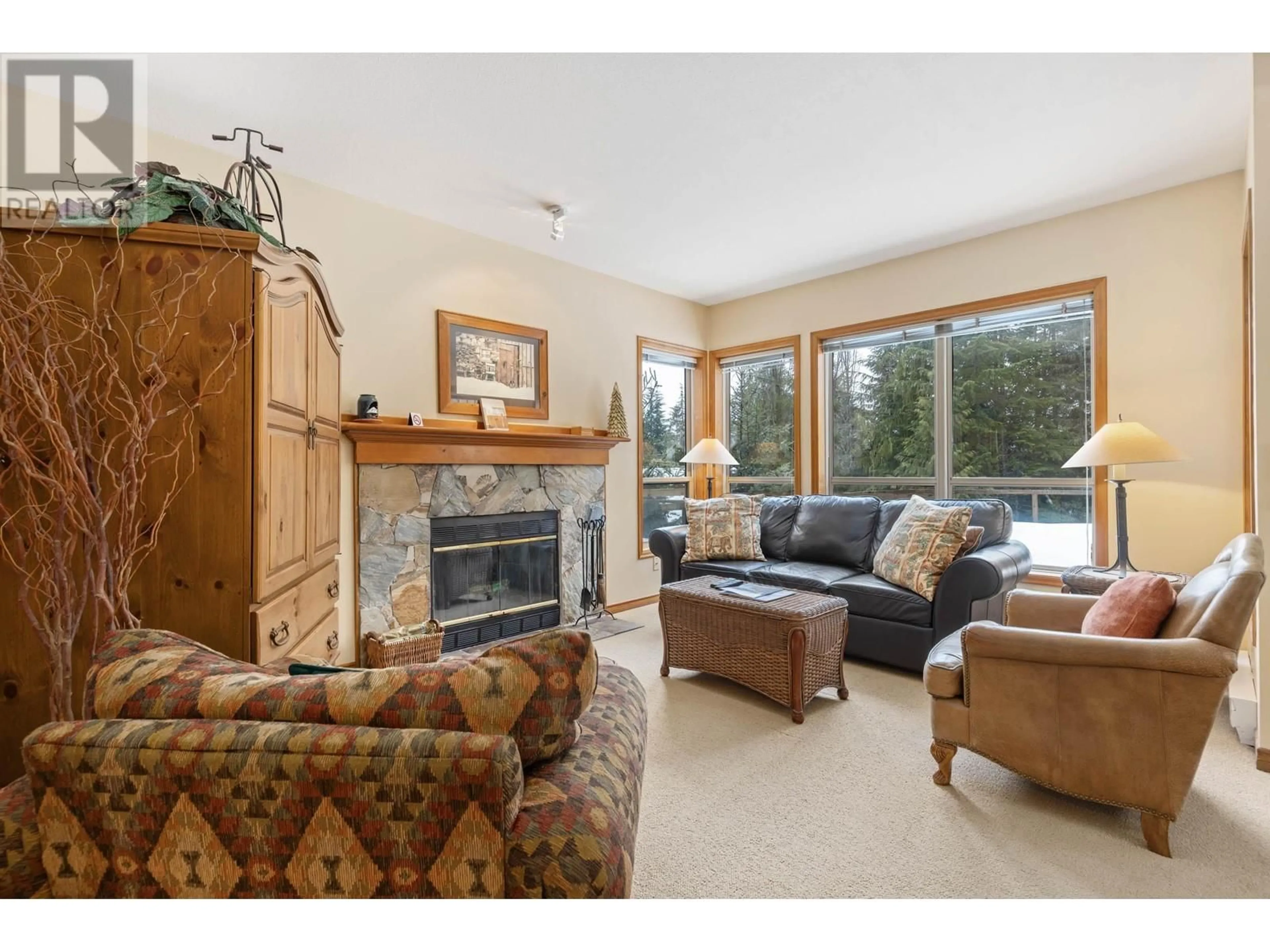 Living room with furniture, unknown for 28 - 4891 PAINTED CLIFF ROAD, Whistler British Columbia V8E1C9