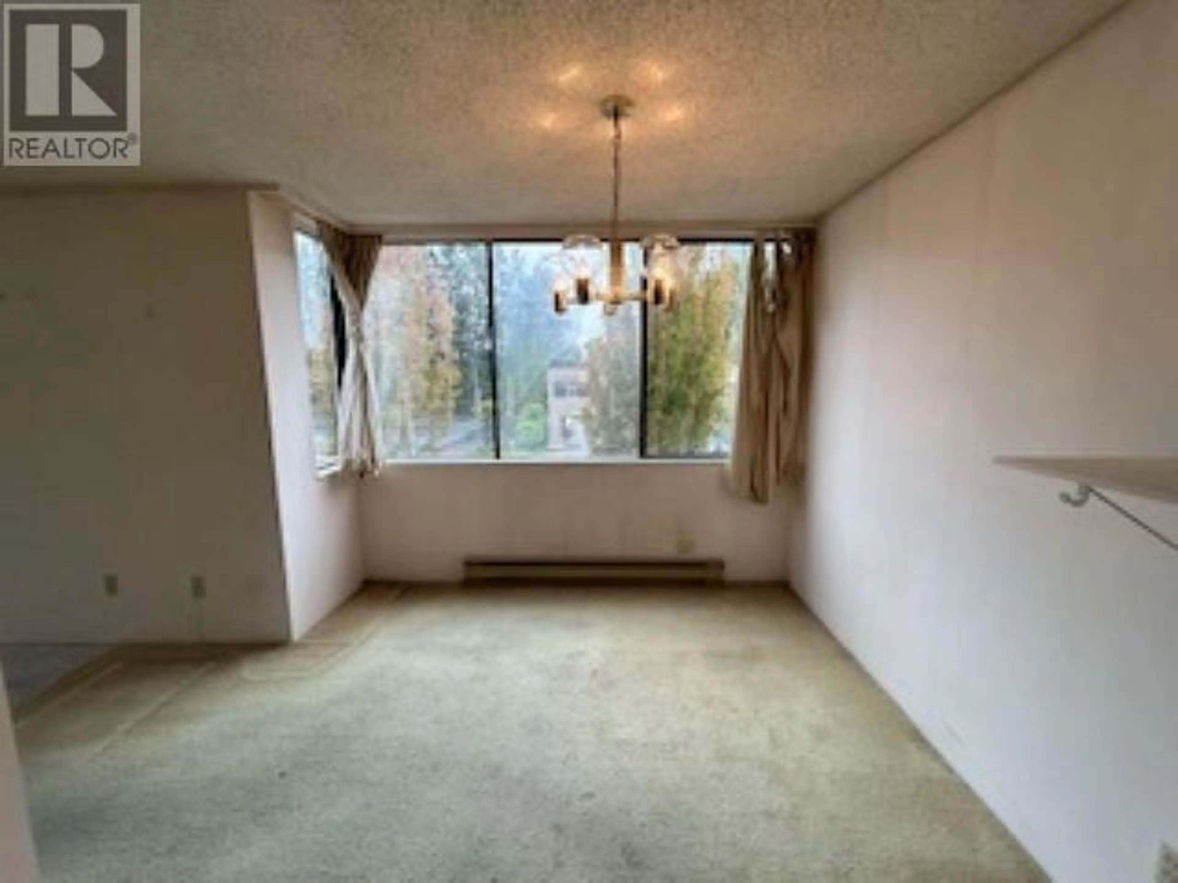 A pic of a room for 306 - 7235 SALISBURY AVENUE, Burnaby British Columbia V5E4E6