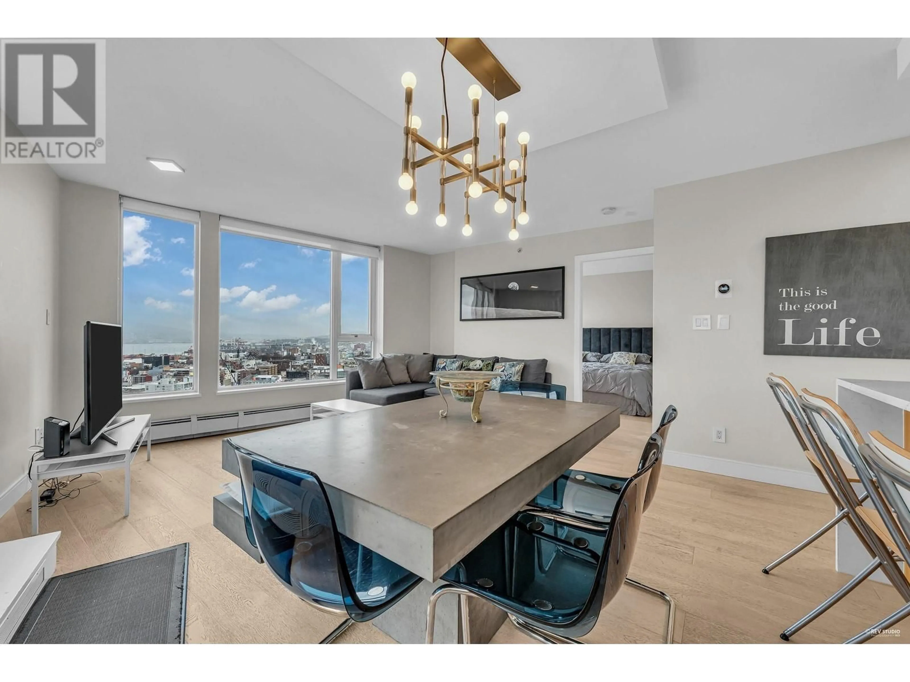 Open concept kitchen, unknown for 3703 - 188 KEEFER PLACE, Vancouver British Columbia V6B0J1