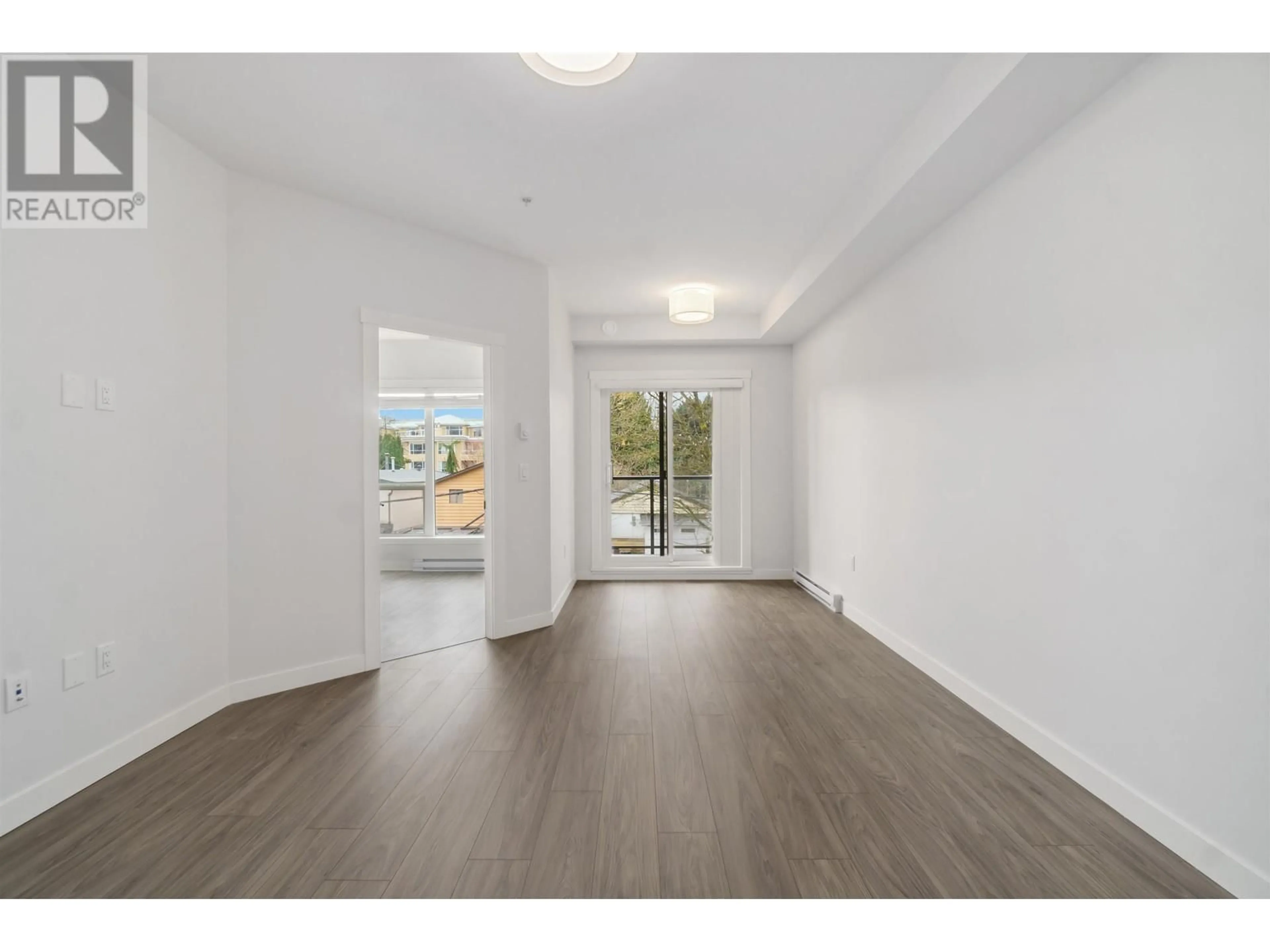 Indoor entryway for 208 - 2356 WELCHER AVENUE, Port Coquitlam British Columbia V3C1X6