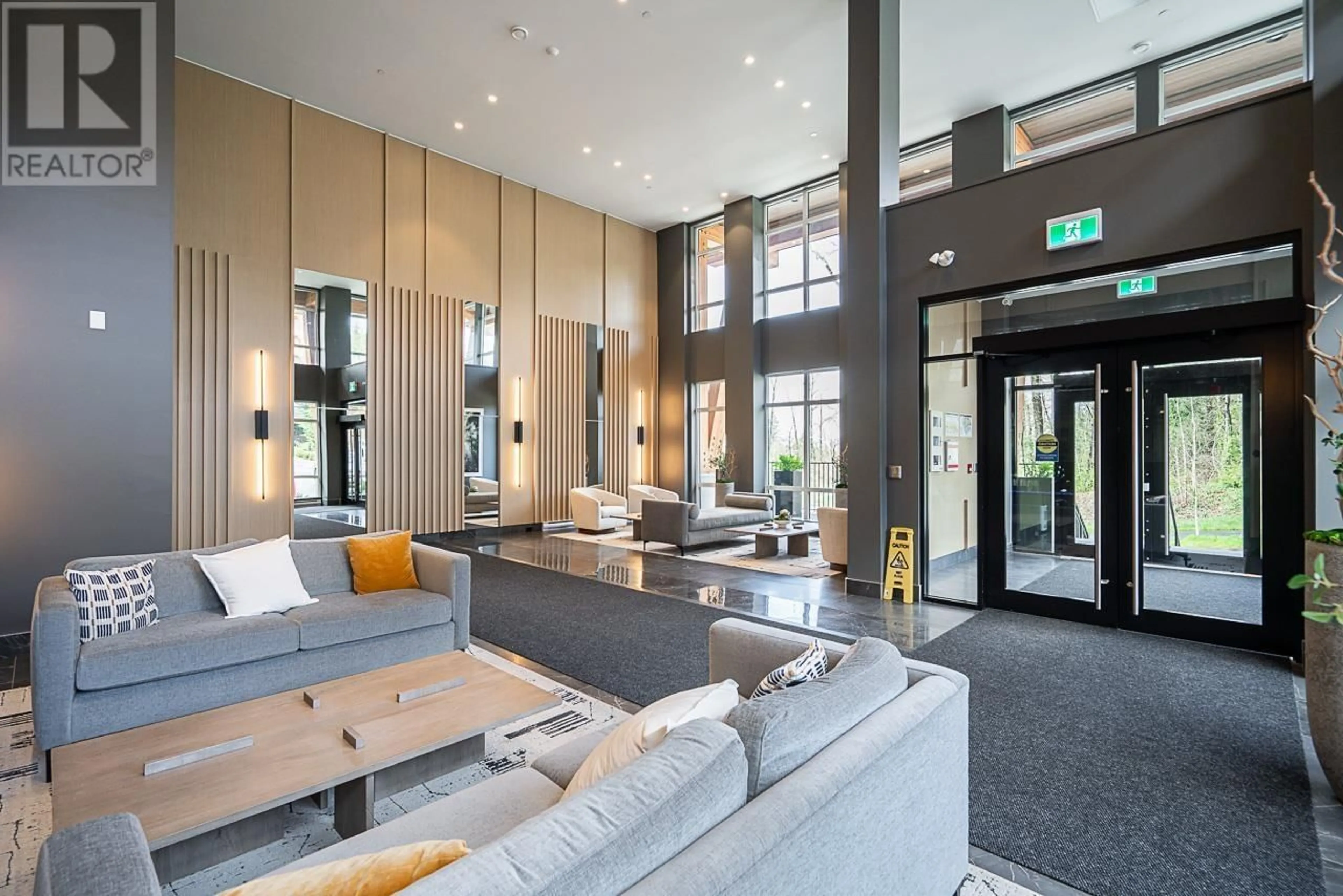 Lobby for 510 - 6438 BYRNEPARK DRIVE, Burnaby British Columbia V3N0J1