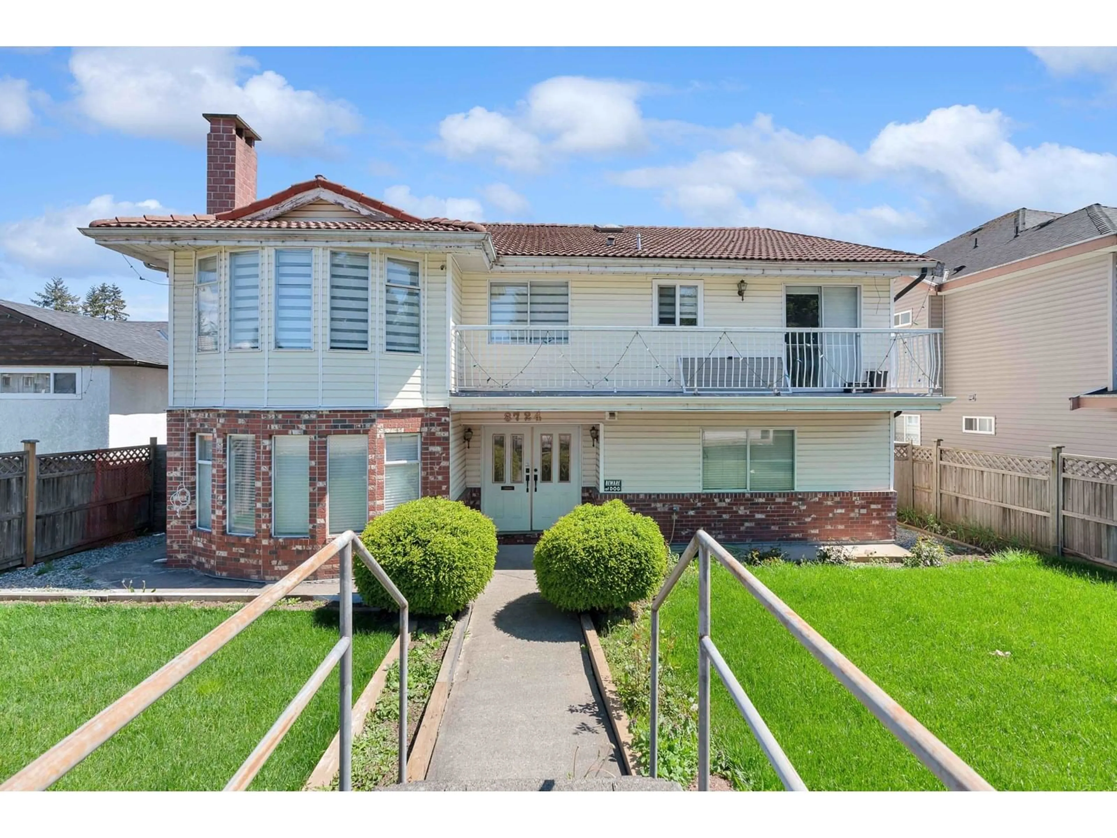 Home with brick exterior material, street for 8724 128, Surrey British Columbia V3W4G6