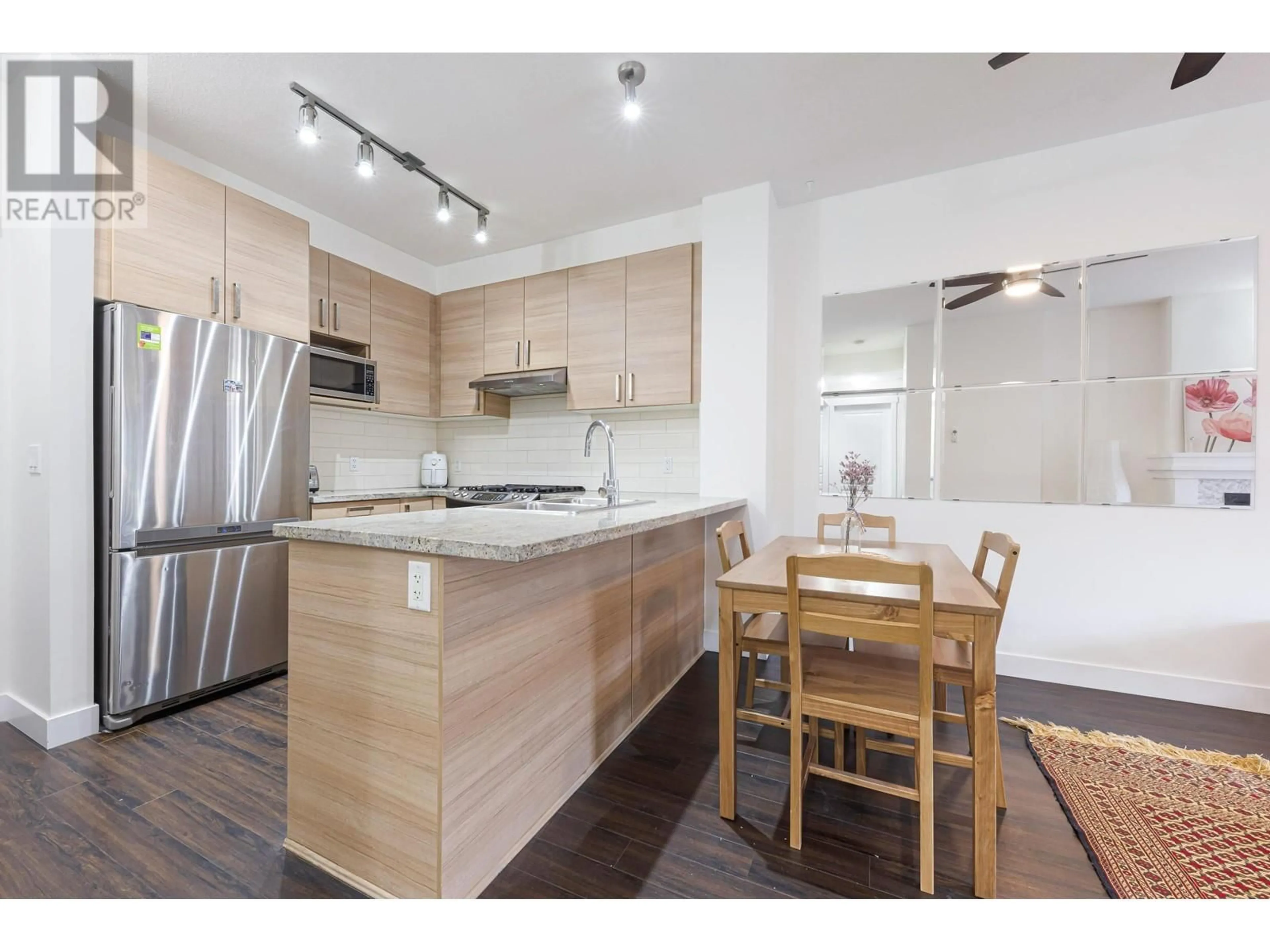 Standard kitchen, wood/laminate floor for 212 - 1150 KENSAL PLACE, Coquitlam British Columbia V3B0H4
