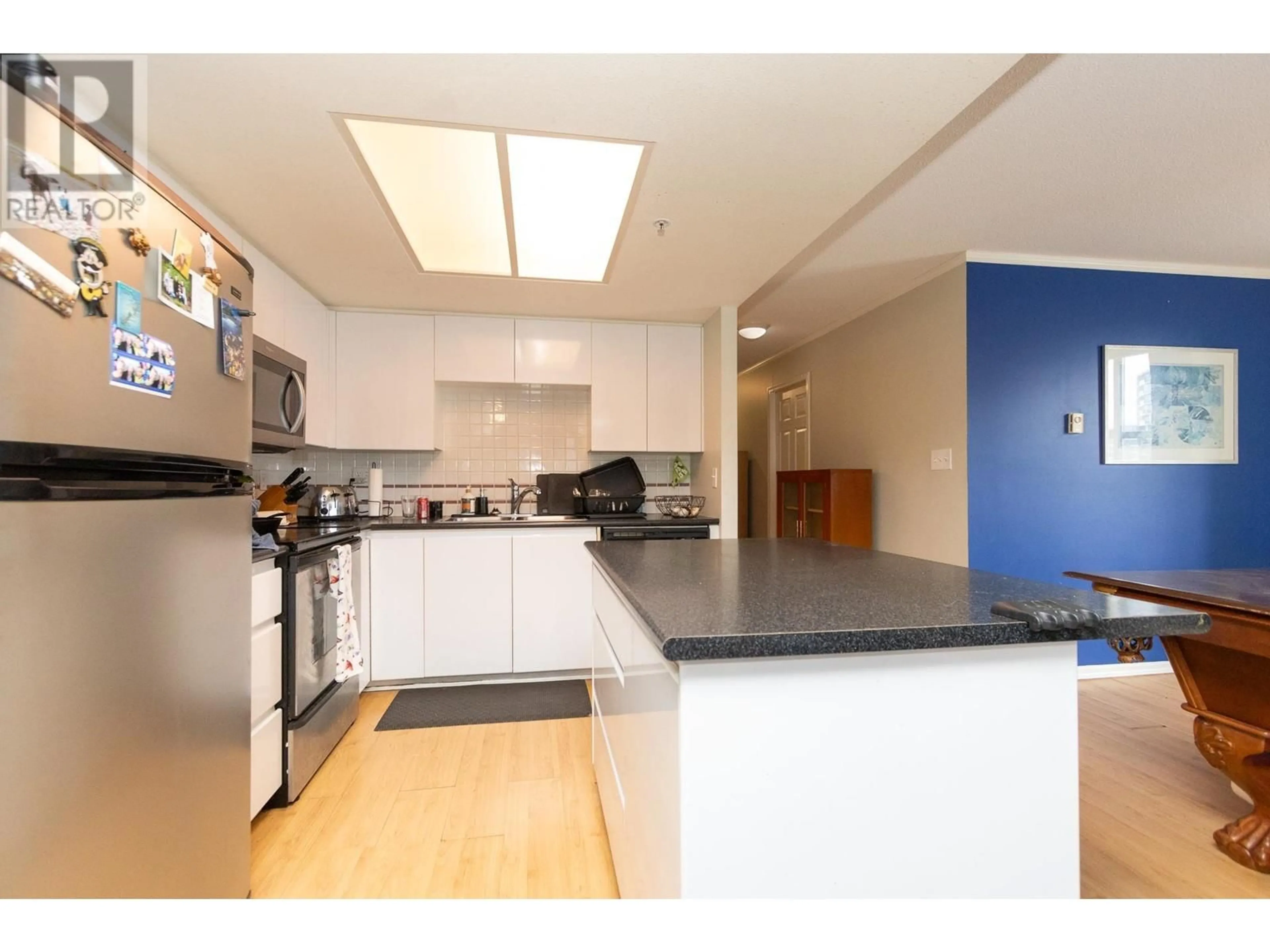 Standard kitchen, unknown for 605 - 1255 MAIN STREET, Vancouver British Columbia V6A4G5