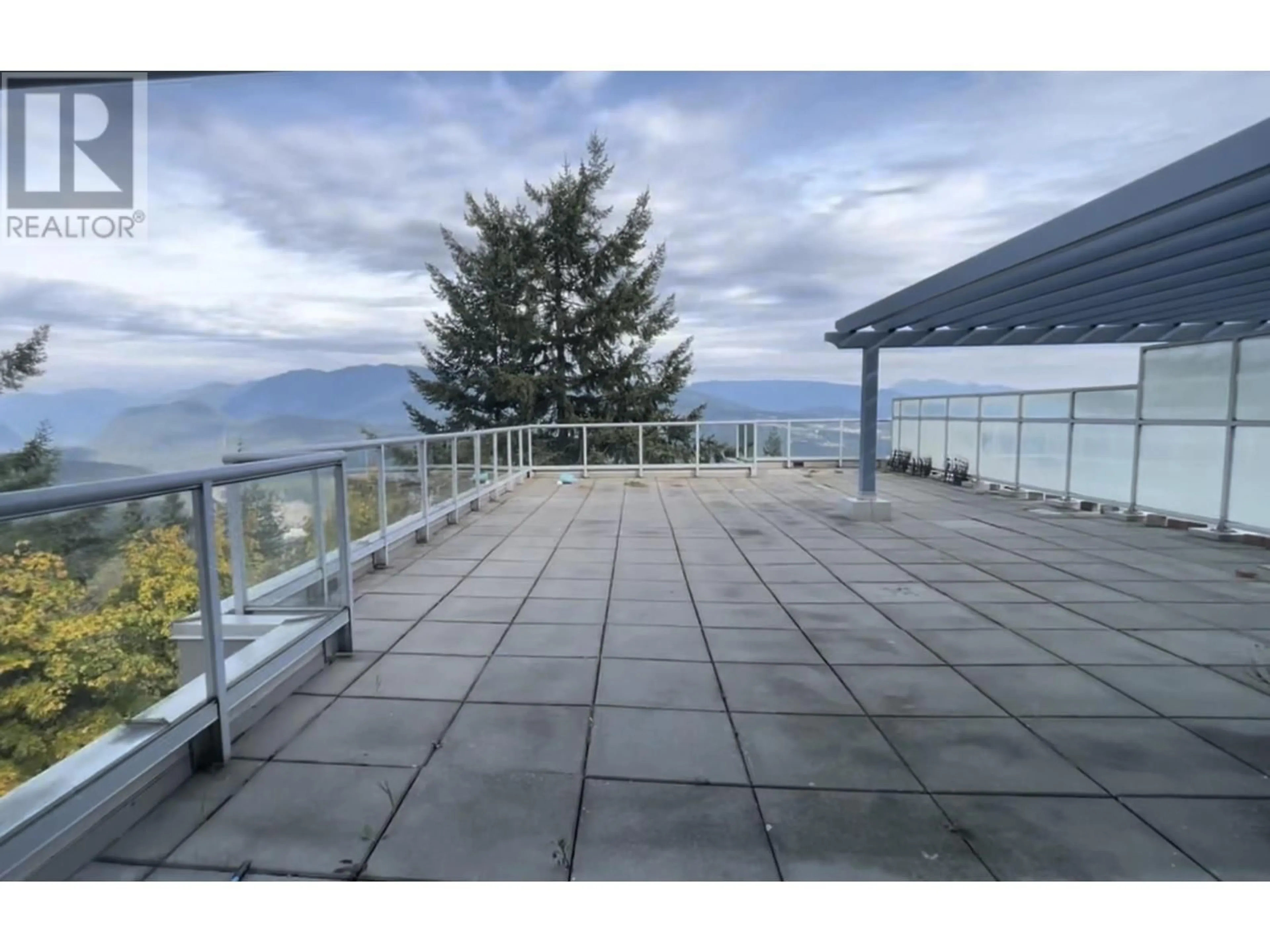 Patio, water/lake/river/ocean view for 803 - 9262 UNIVERSITY CRESCENT, Burnaby British Columbia V5A0A4
