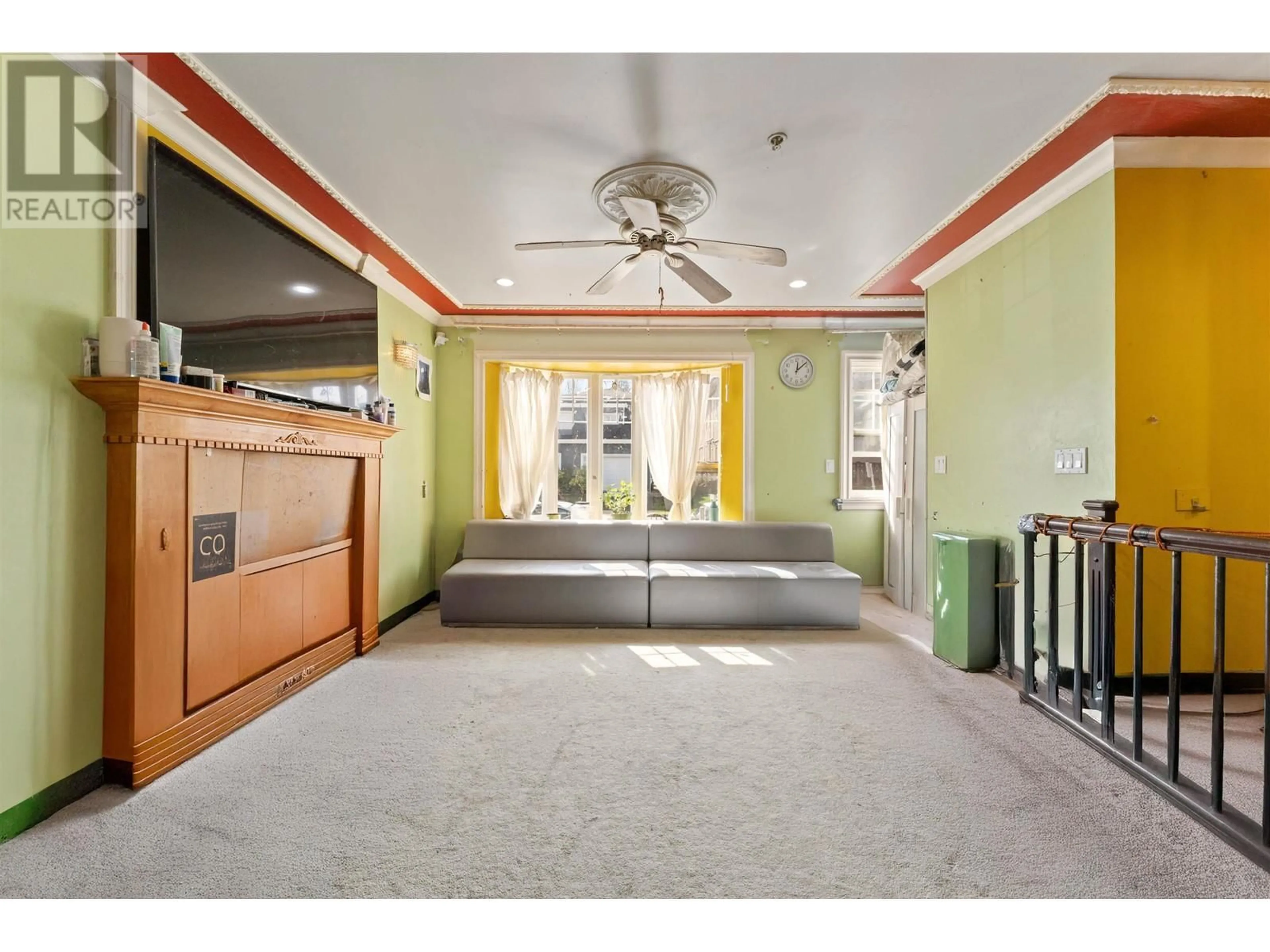 Unknown for 743 DURWARD AVENUE, Vancouver British Columbia V5V2Y9