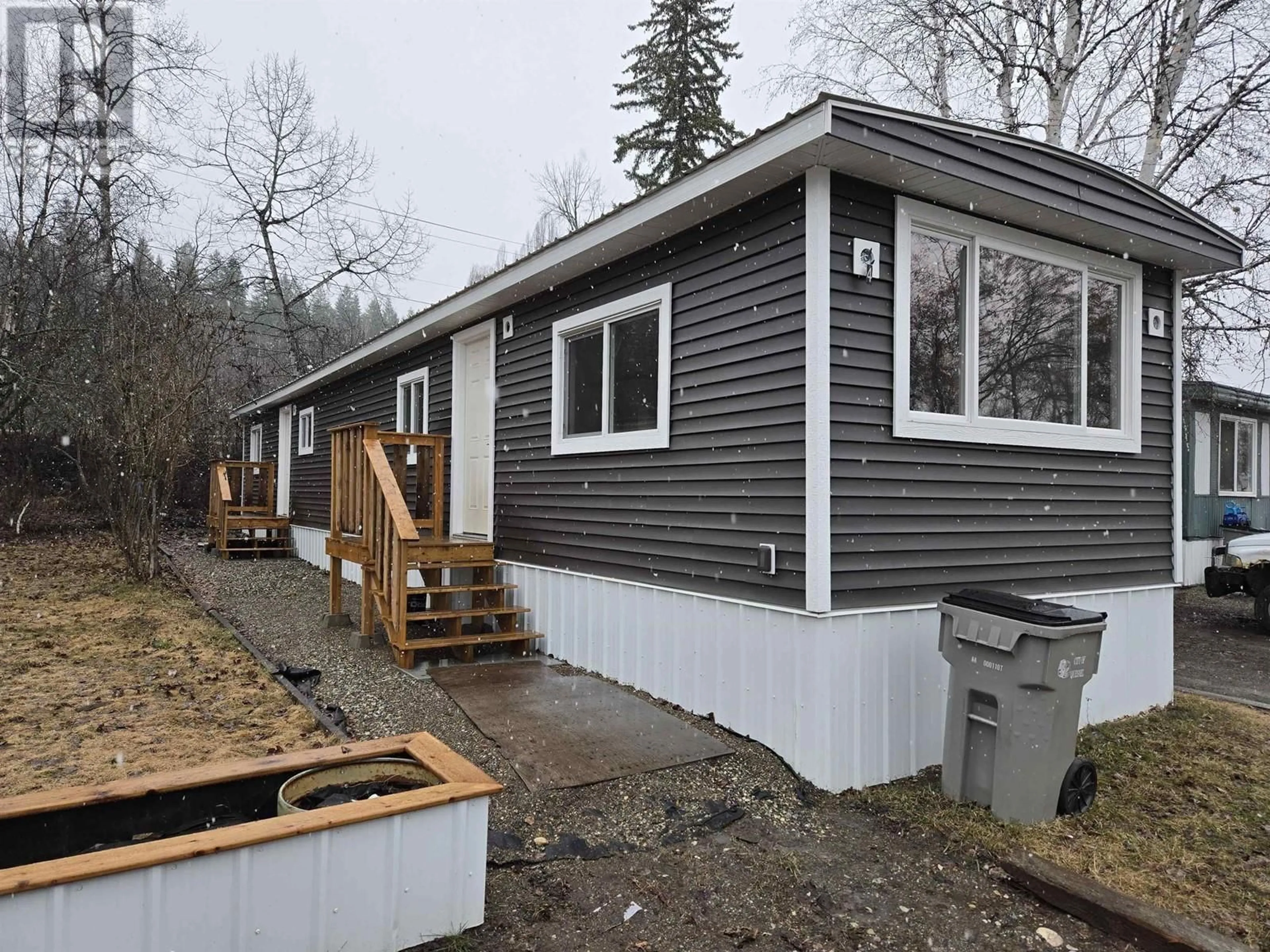 Home with vinyl exterior material, street for 4 - 654 NORTH FRASER DRIVE, Quesnel British Columbia V2J1Z6