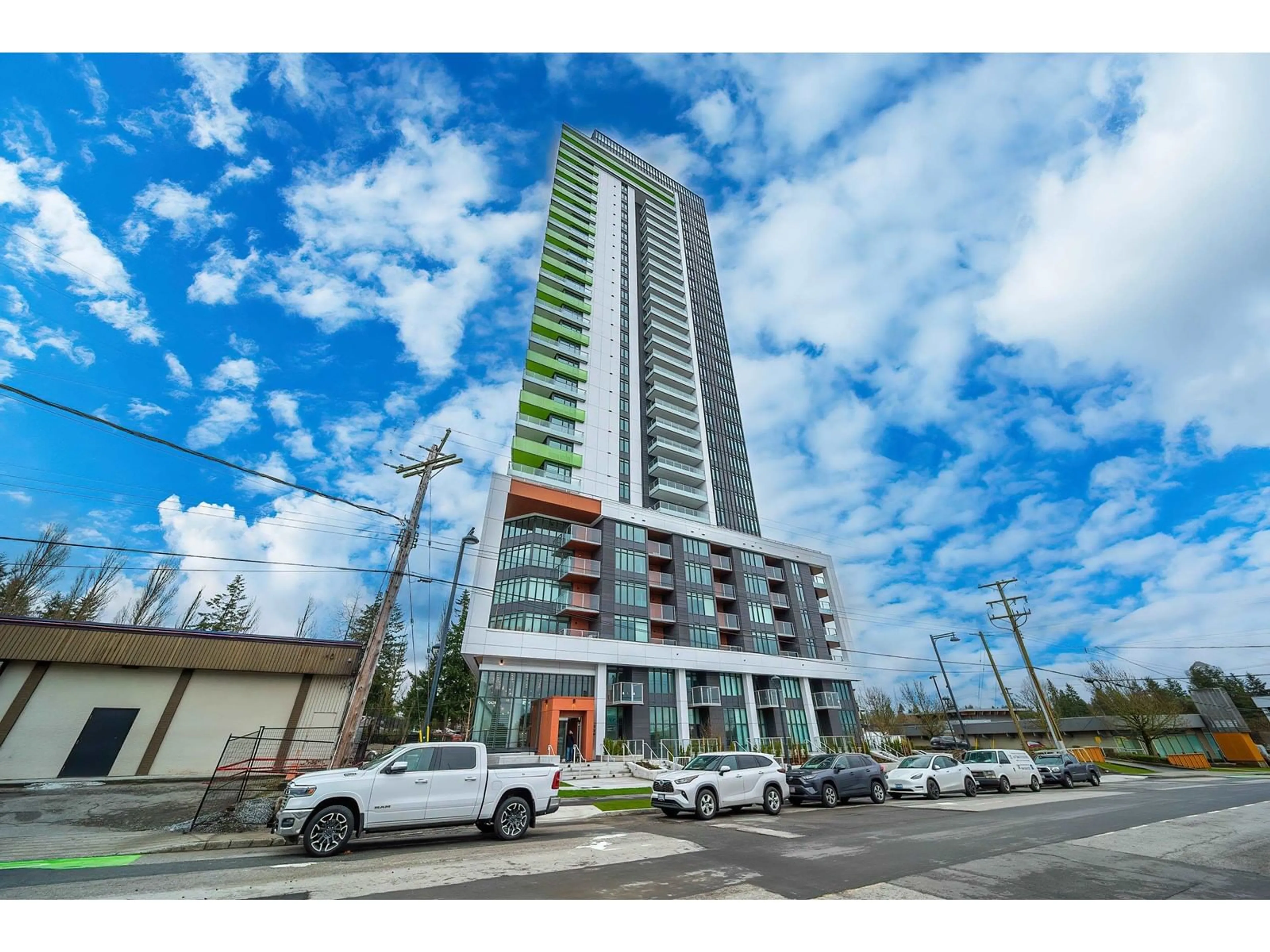 Unknown for 1705 - 10428 WHALLEY, Surrey British Columbia V3T1W6