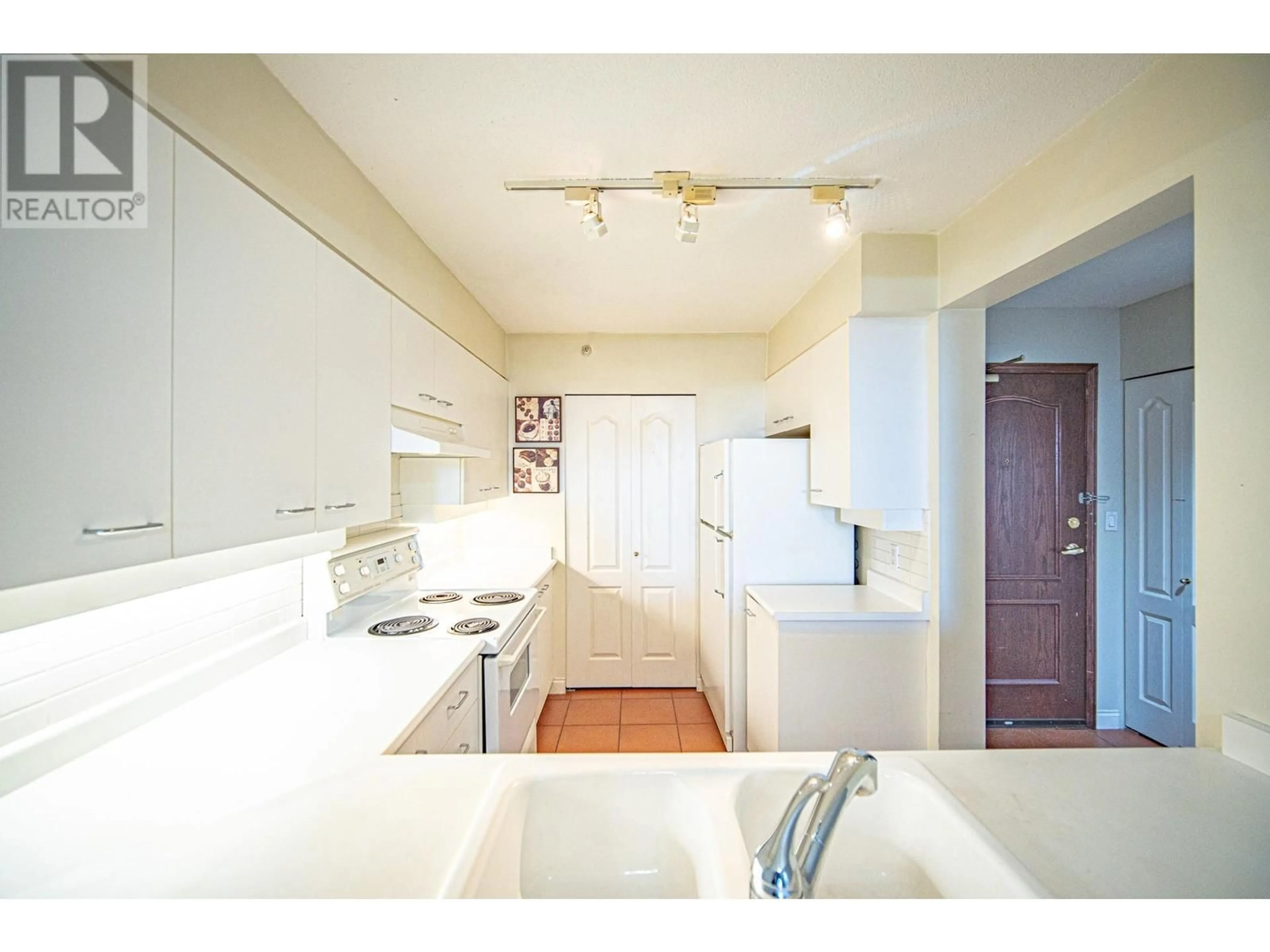 Standard kitchen, unknown for 1201 - 7380 ELMBRIDGE WAY, Richmond British Columbia V6X4A1