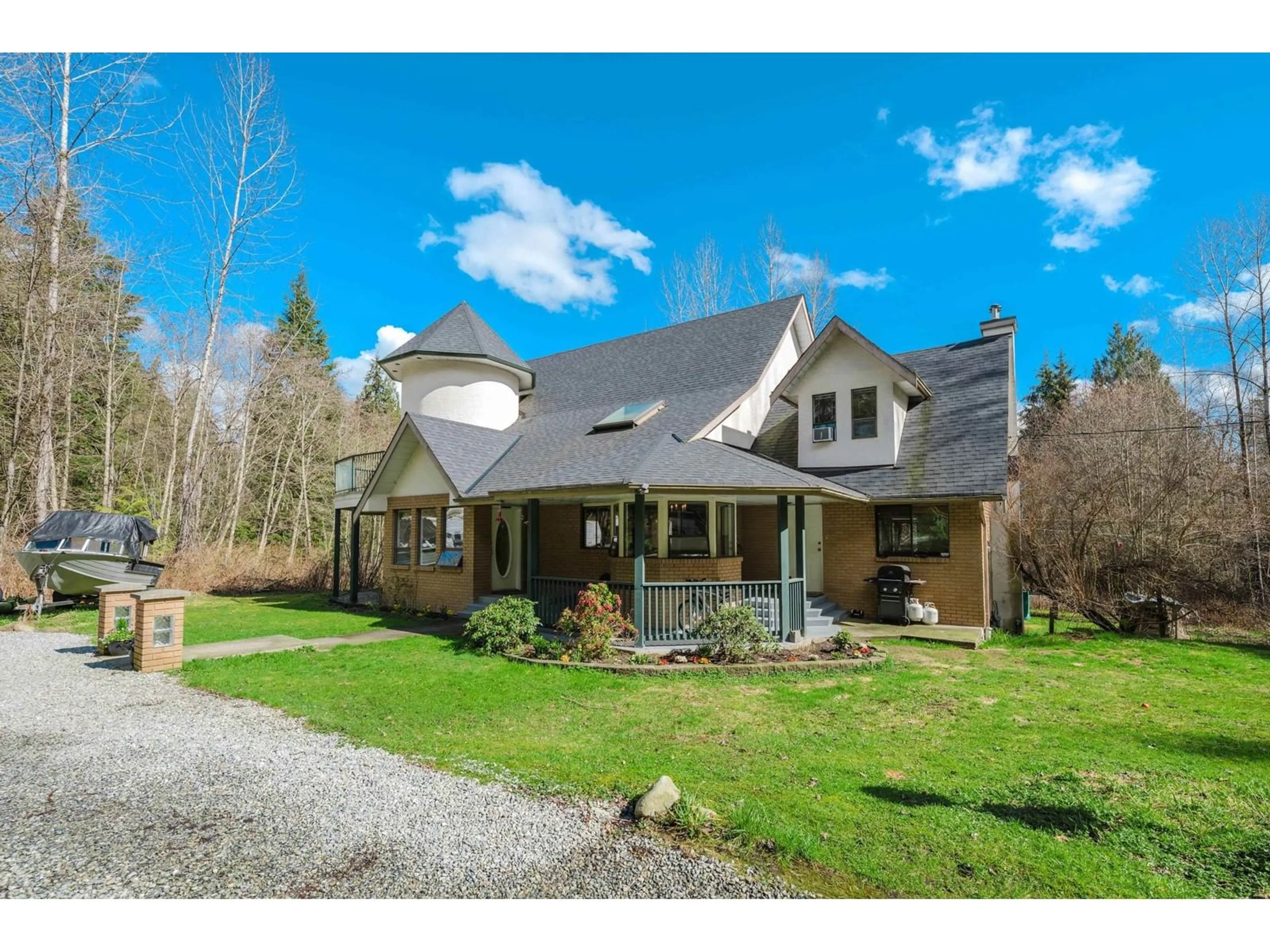 Unknown for 12140 CARR, Mission British Columbia V4S1B8