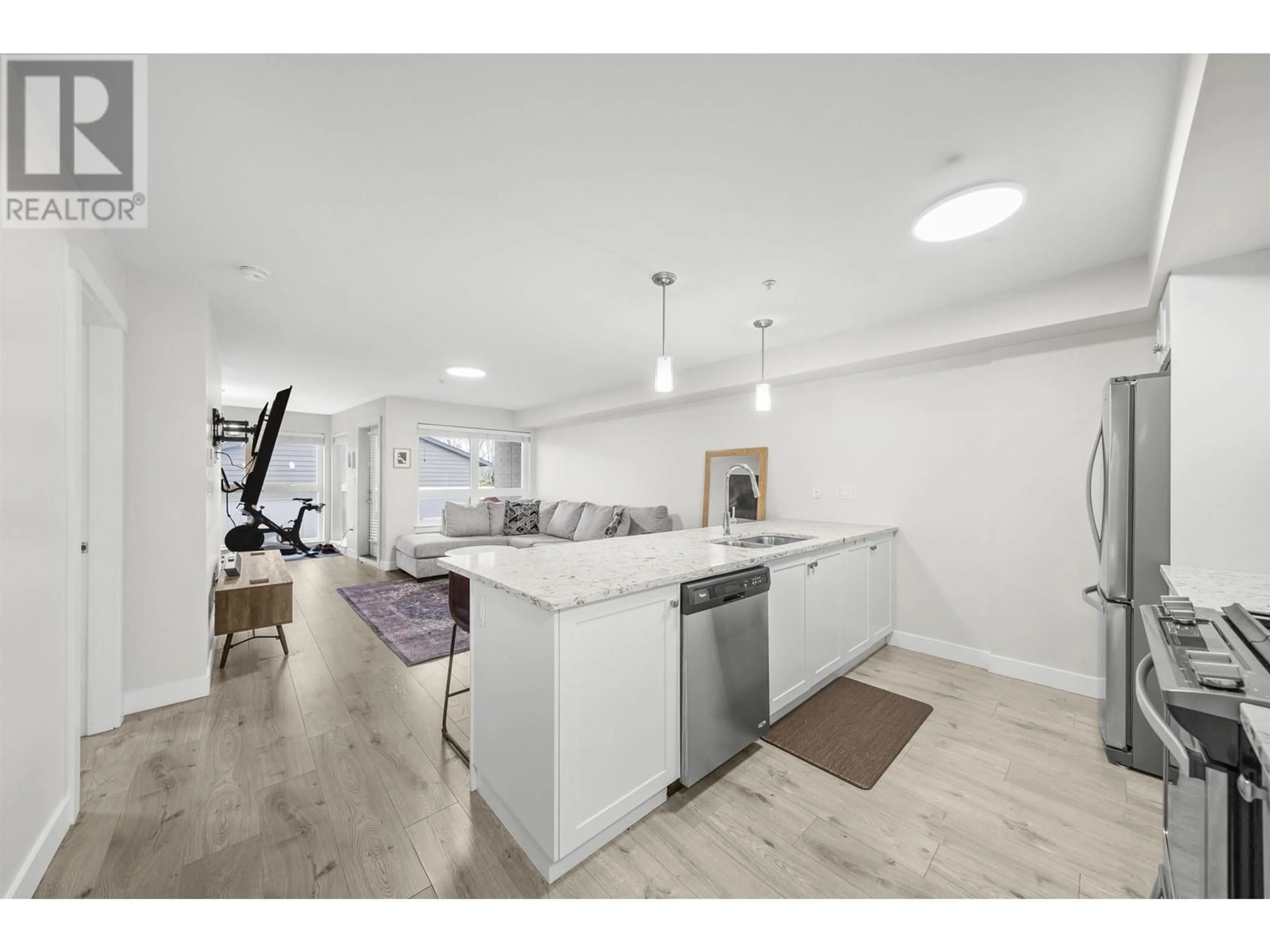 Open concept kitchen, unknown for 109 - 4815 55B STREET, Ladner British Columbia V4K3V7
