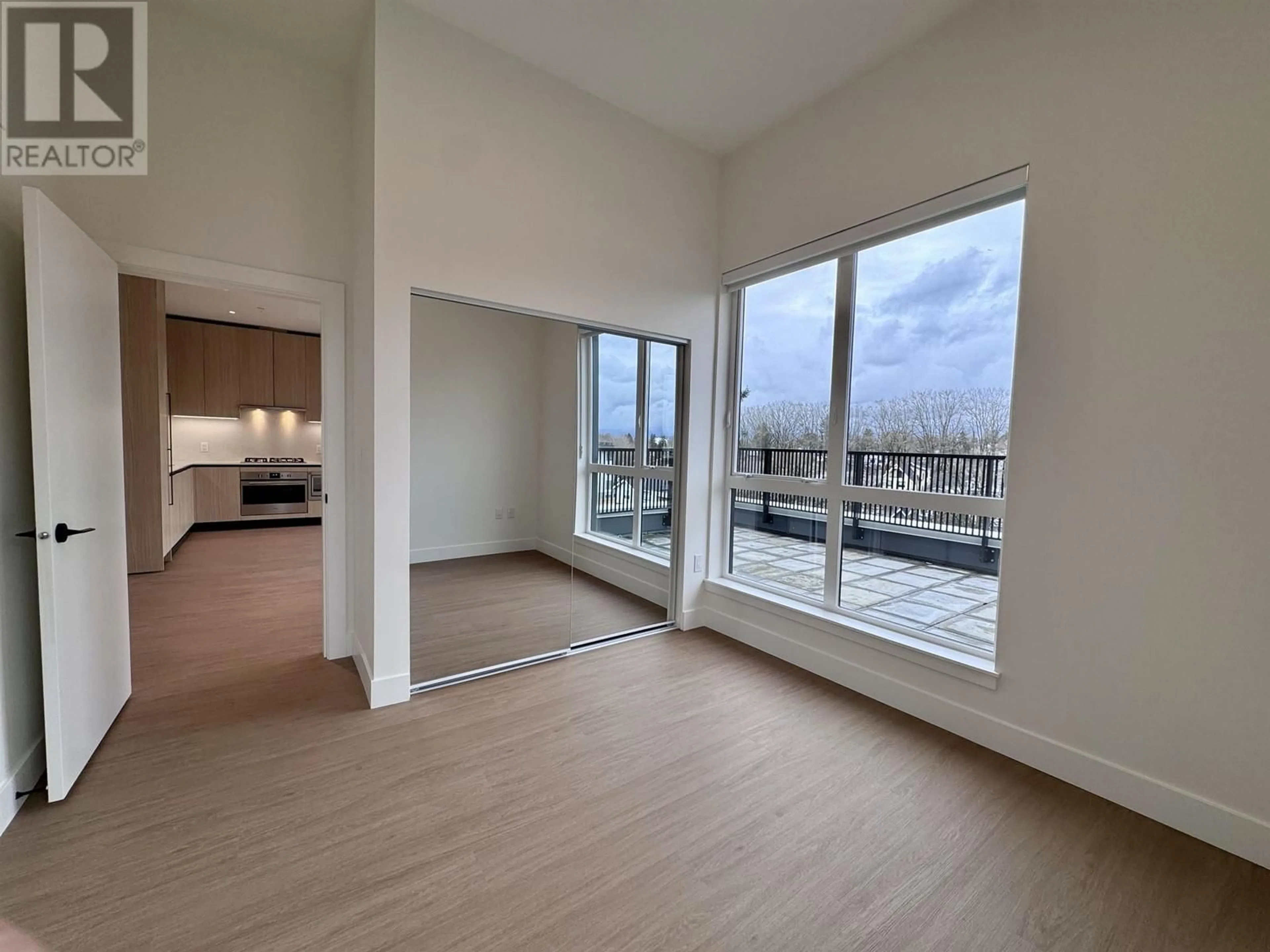 A pic of a room for 601 - 2235 BROADWAY, Vancouver British Columbia V5N0J5