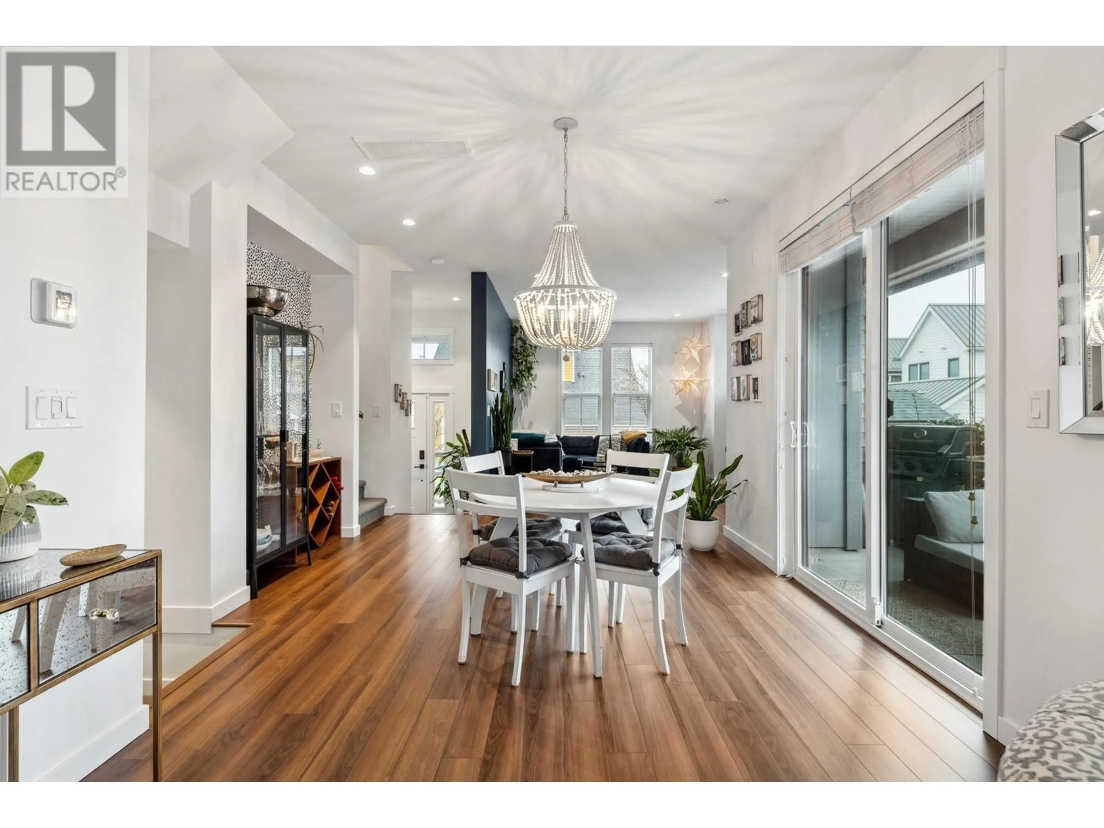 Dining room, wood/laminate floor for 18 - 6427 HAMMERMILL AVENUE, Delta British Columbia V4L0B2