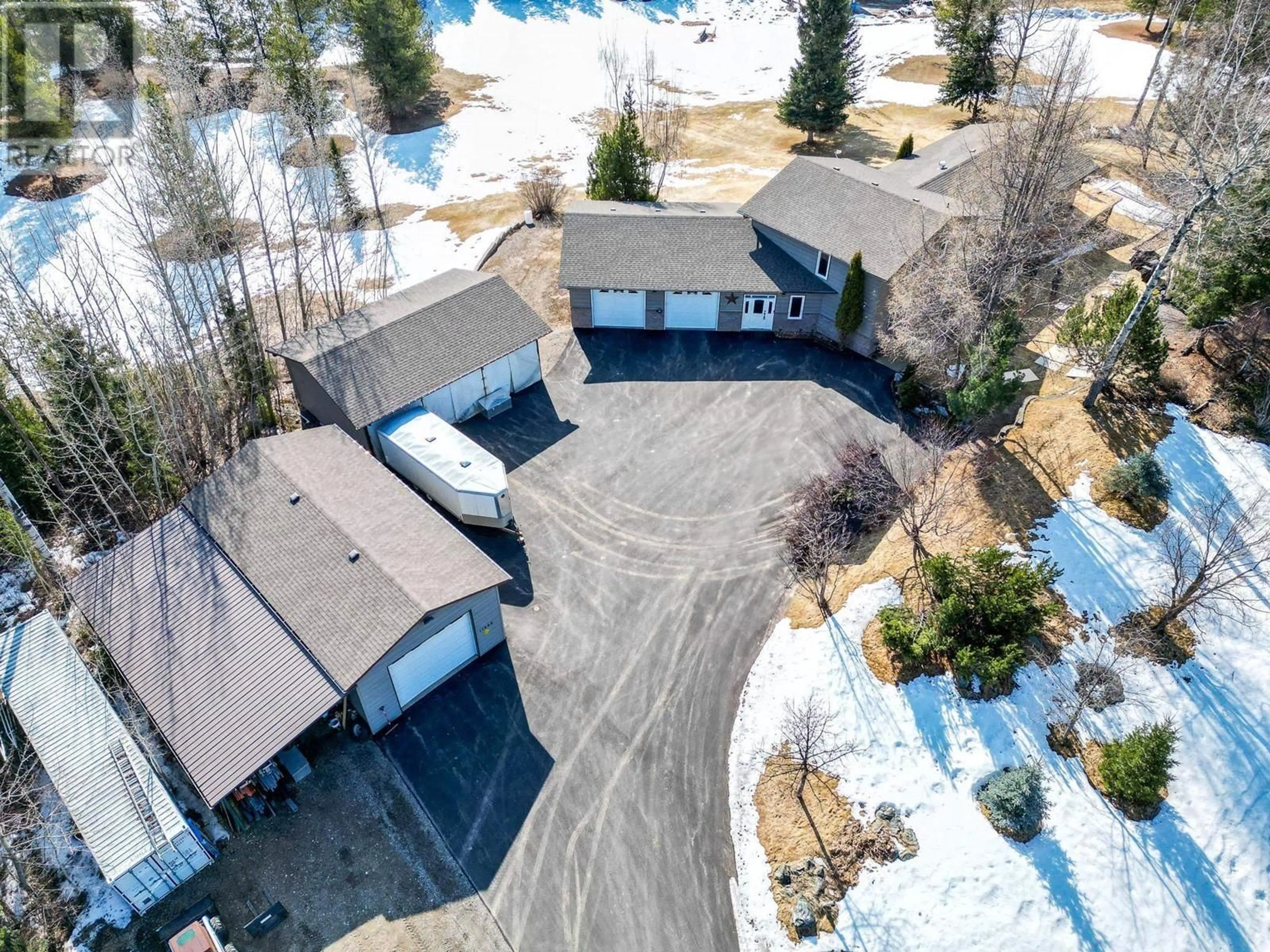 A pic from outside/outdoor area/front of a property/back of a property/a pic from drone, unknown for 11400 MAURAEN DRIVE, Prince George British Columbia V2N5B7