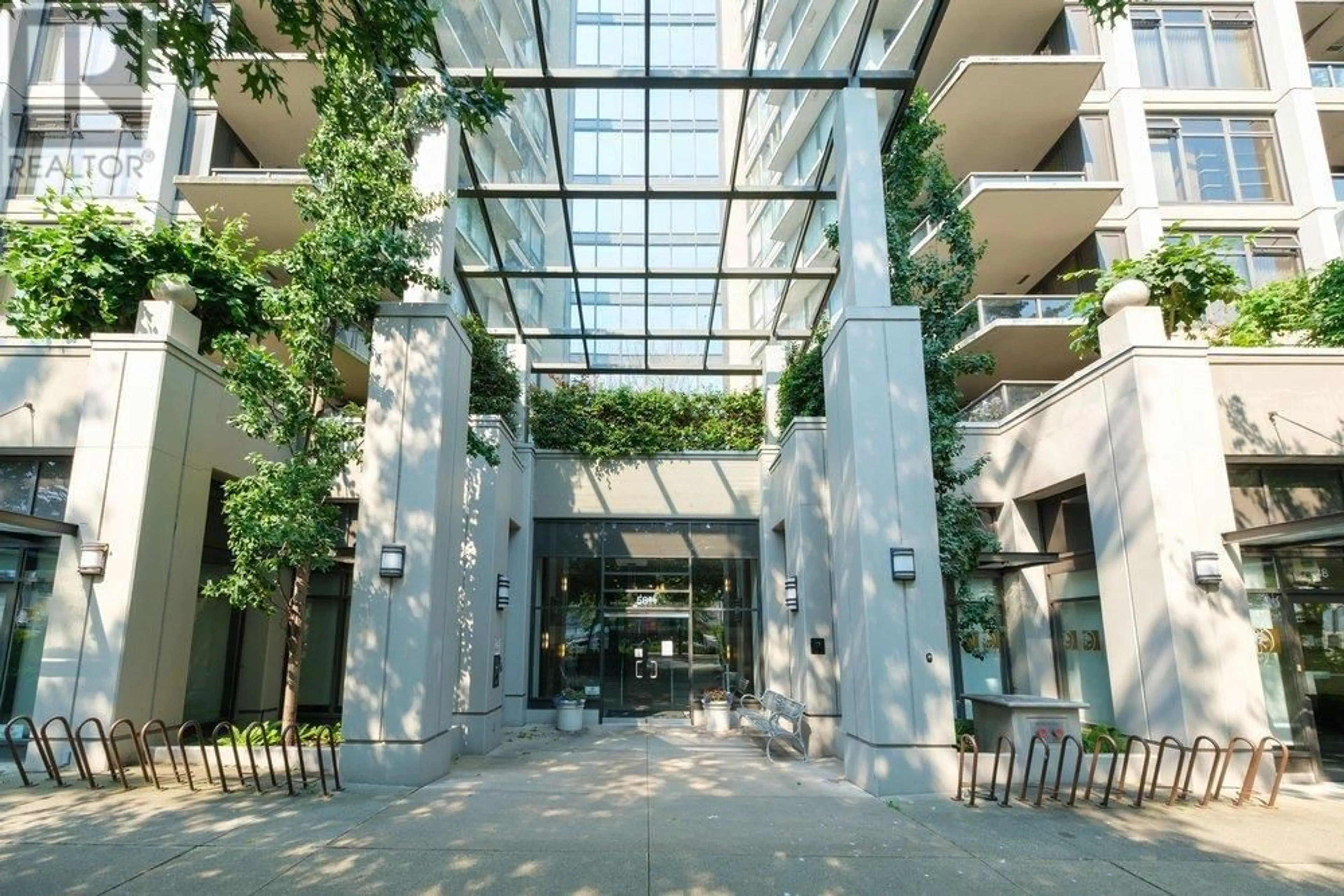 Indoor foyer for 713 - 5811 NO. 3 ROAD, Richmond British Columbia V6X4L7