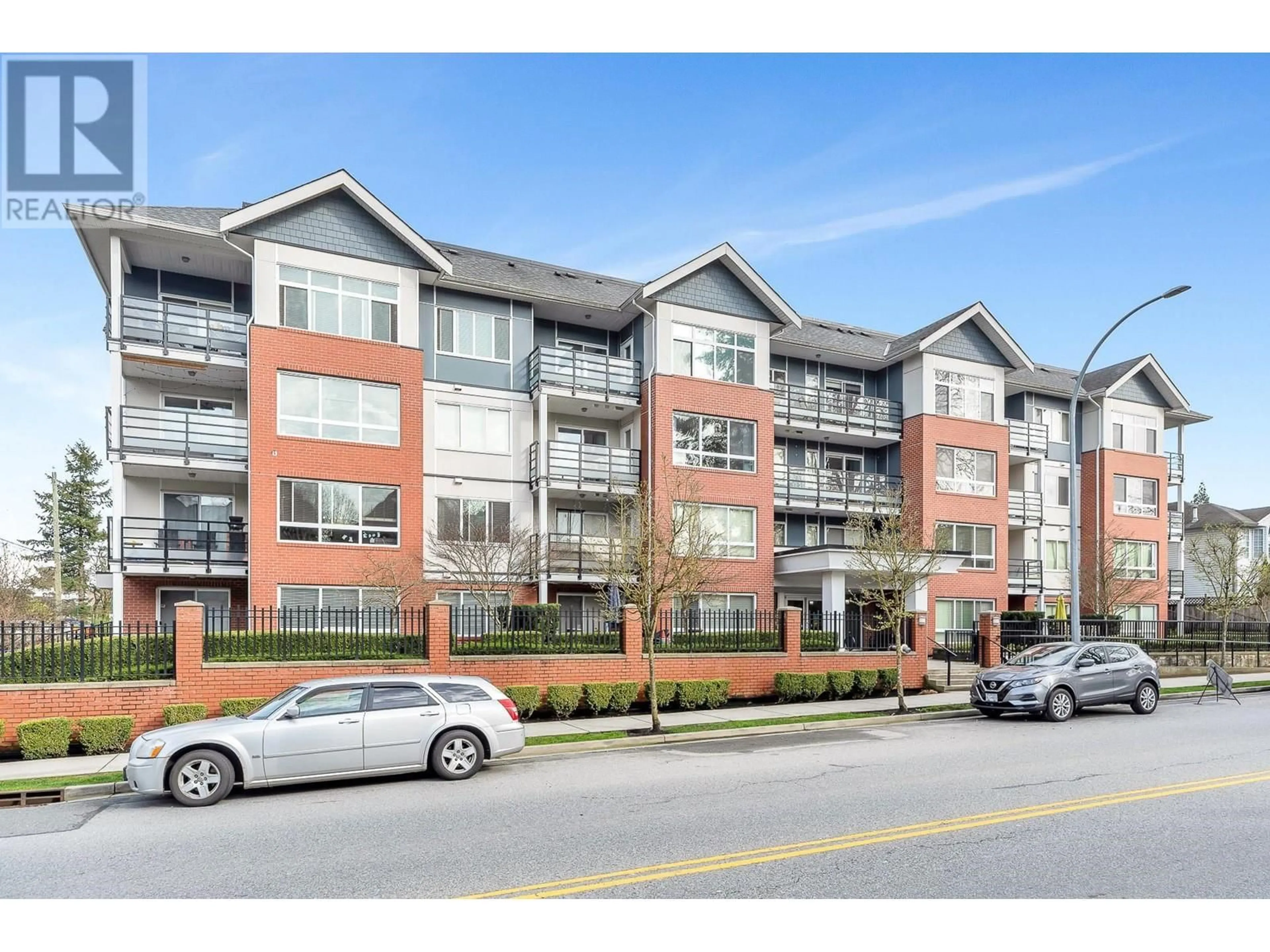 Unknown for 207 - 2268 SHAUGHNESSY STREET, Port Coquitlam British Columbia V3C3C8