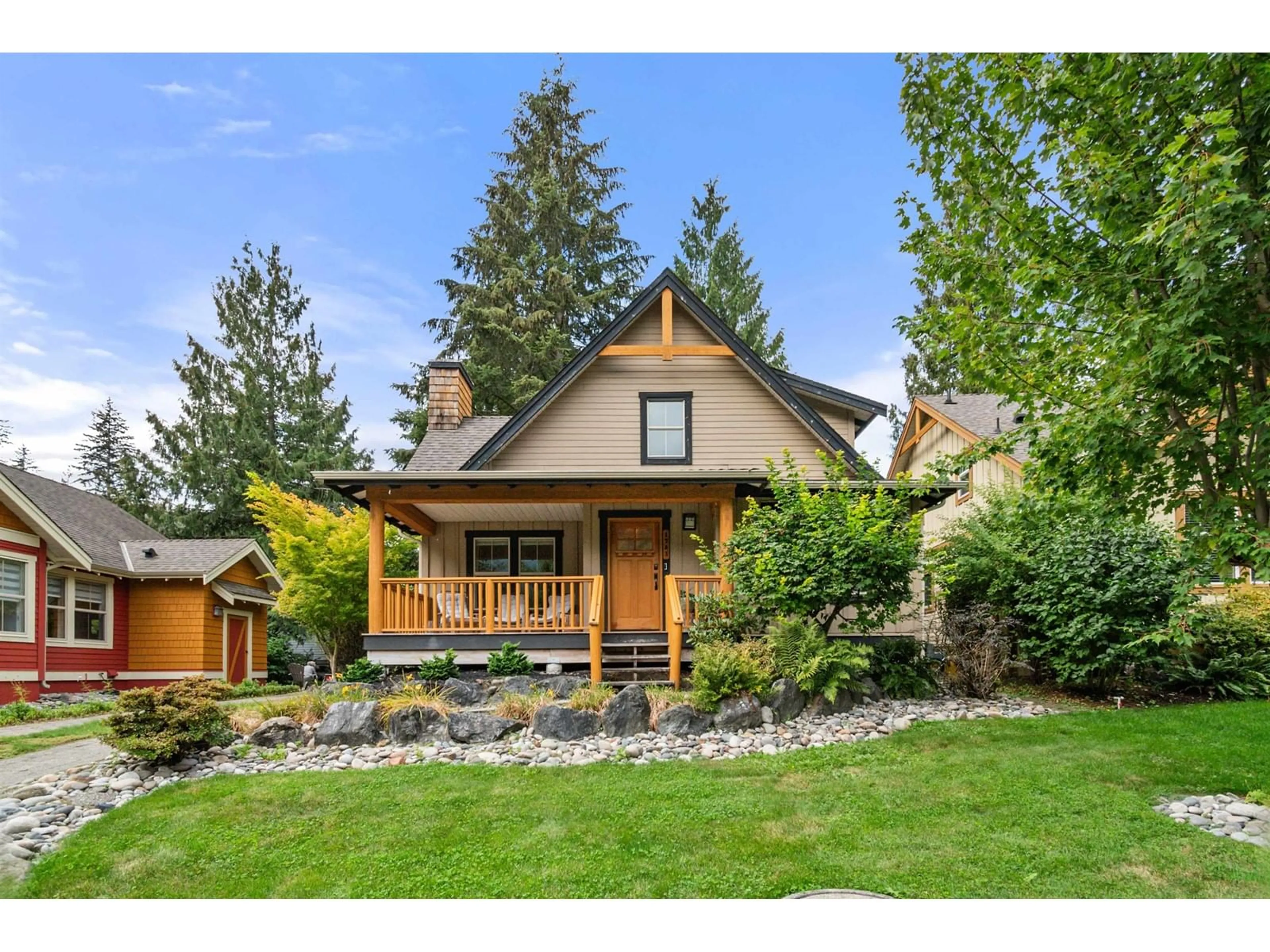 Home with vinyl exterior material, street for 1783 TREE HOUSE TRAIL, Lindell Beach British Columbia V2R0E1