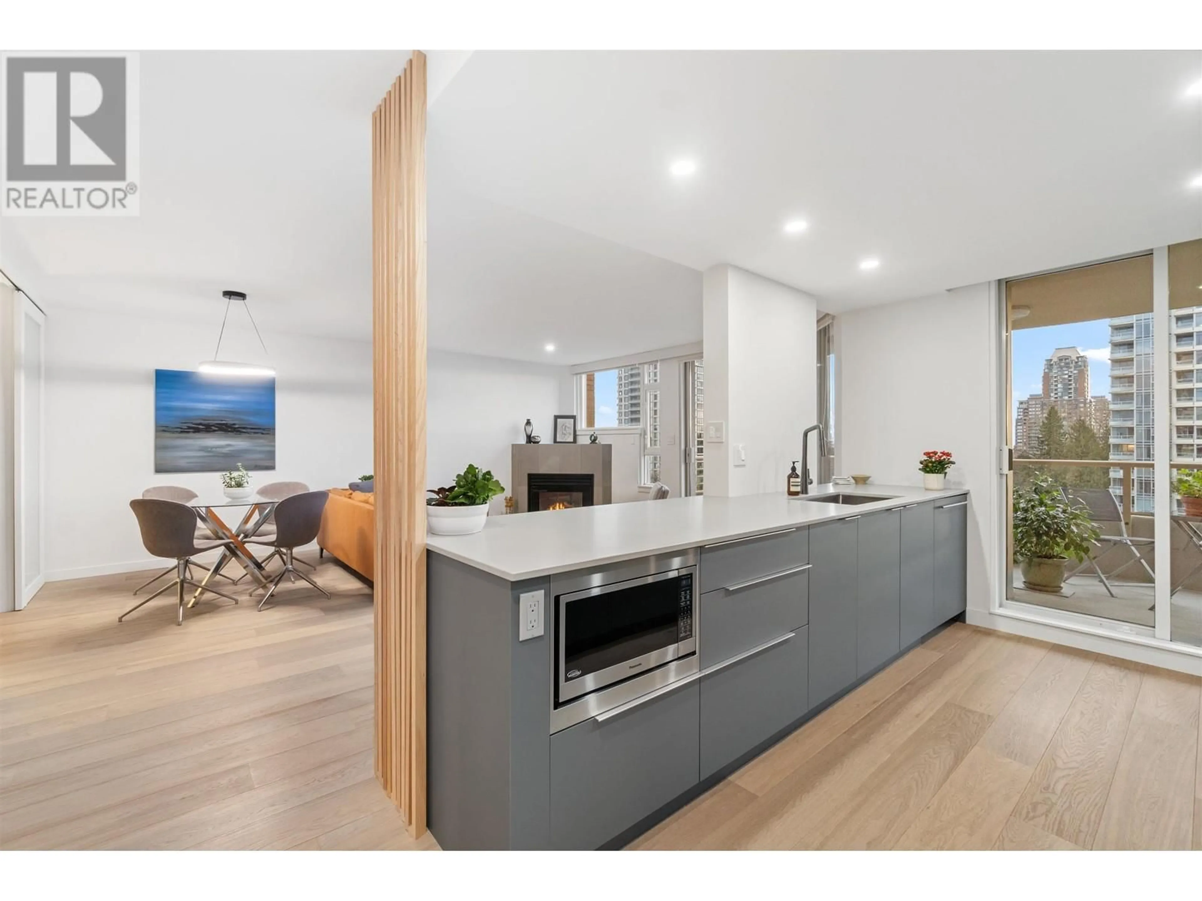 Open concept kitchen, unknown for 802 - 7108 EDMONDS STREET, Burnaby British Columbia V3N4X9