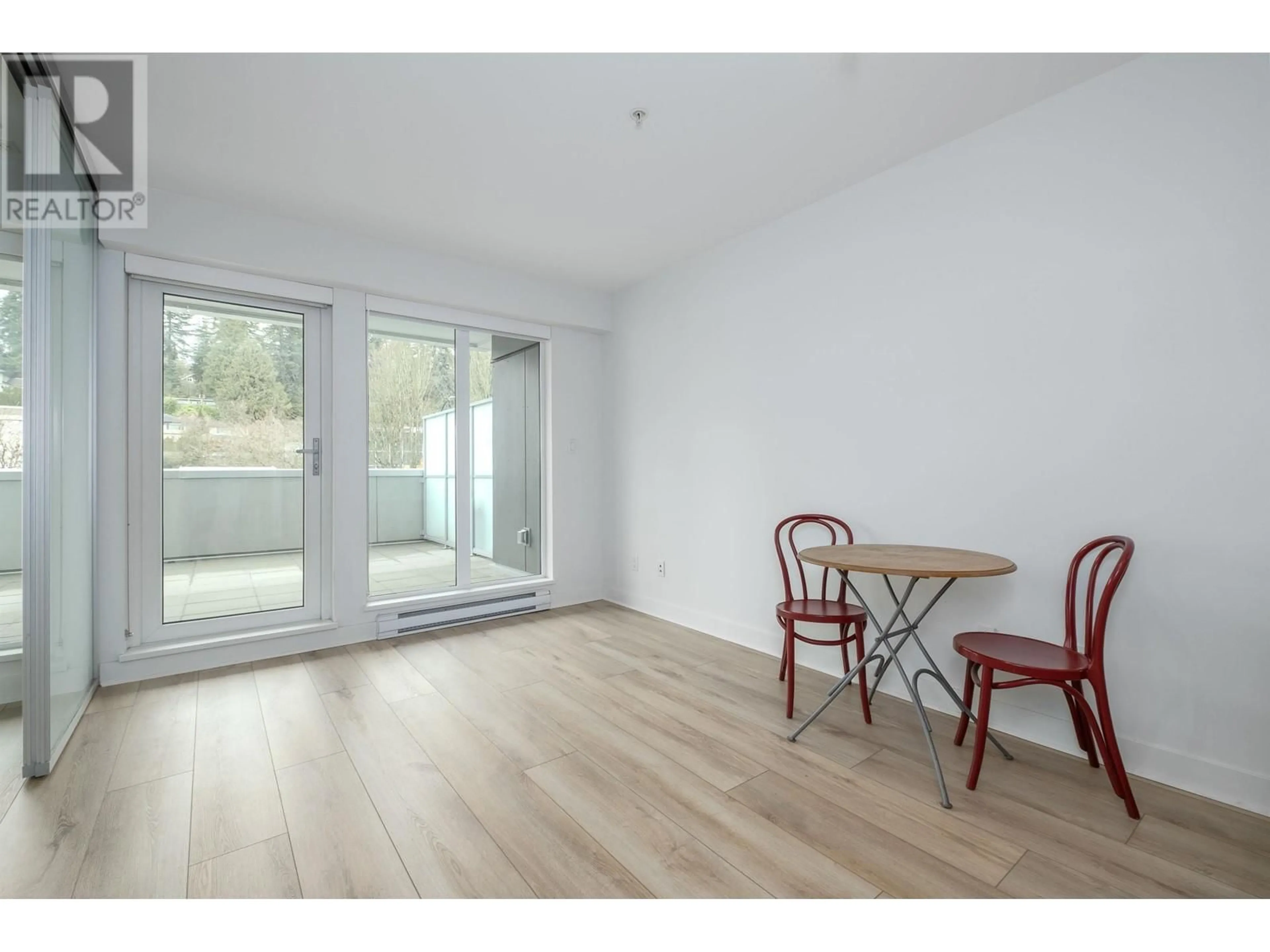 A pic of a room for 209 - 1061 MARINE DRIVE, North Vancouver British Columbia V7P1S6