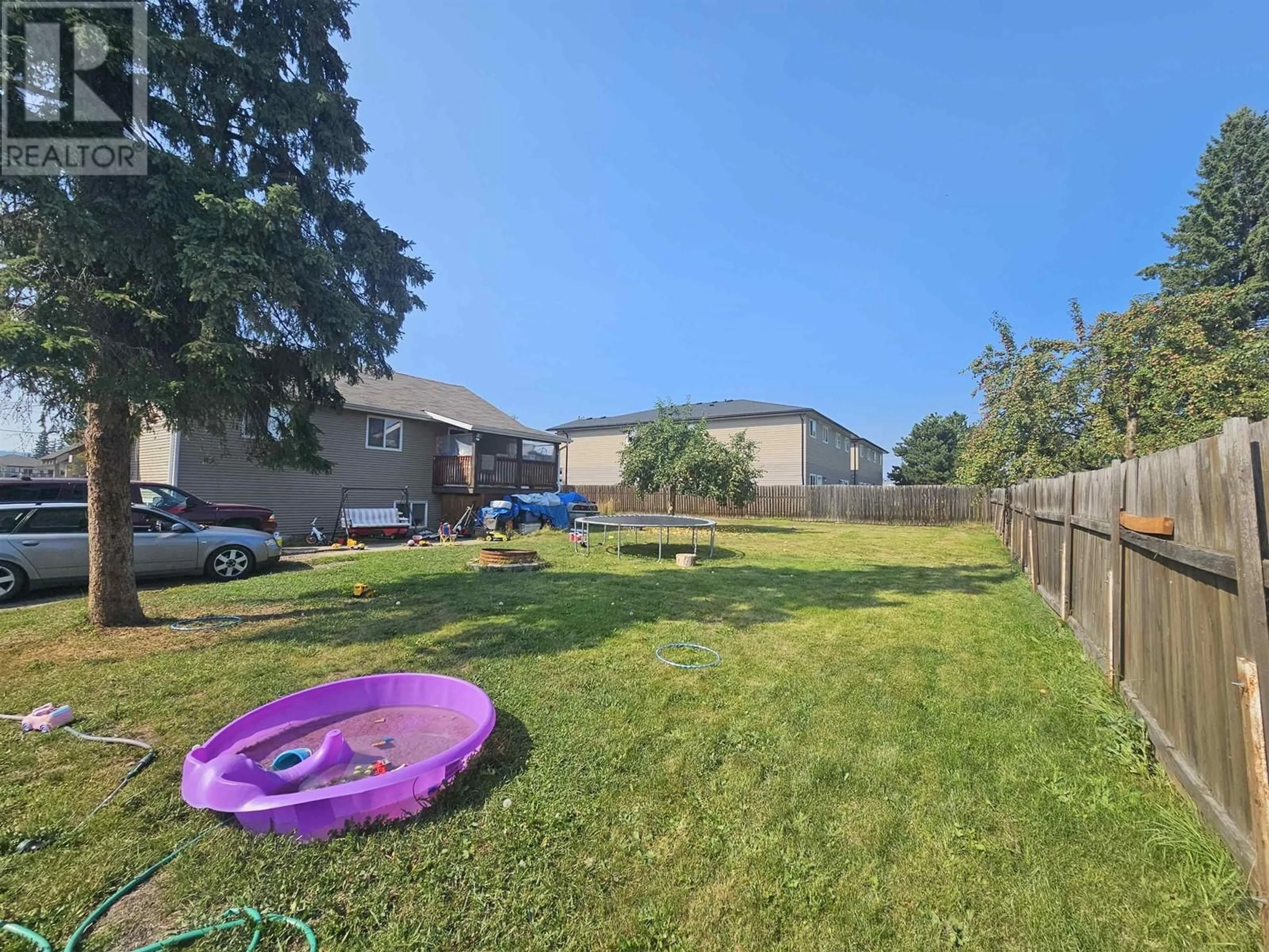 A pic from outside/outdoor area/front of a property/back of a property/a pic from drone, unknown for 2128 REDWOOD STREET, Prince George British Columbia V2L2N6