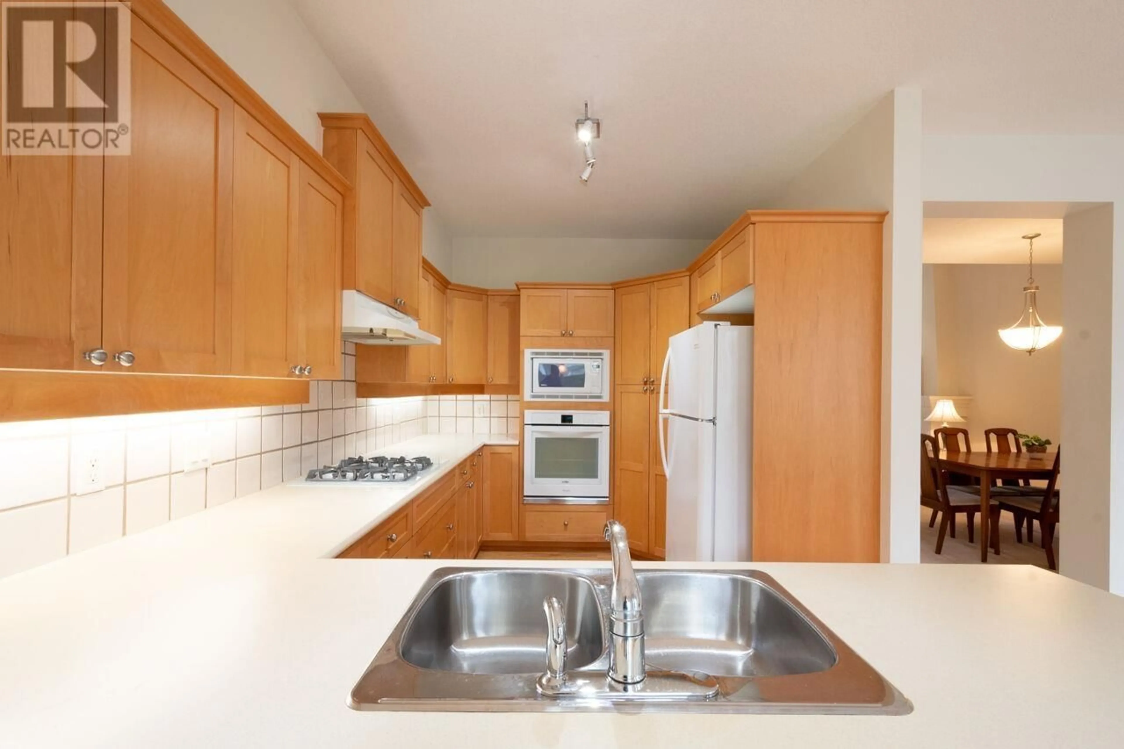 Standard kitchen, unknown for 68 - 5900 FERRY ROAD, Delta British Columbia V4K5C3