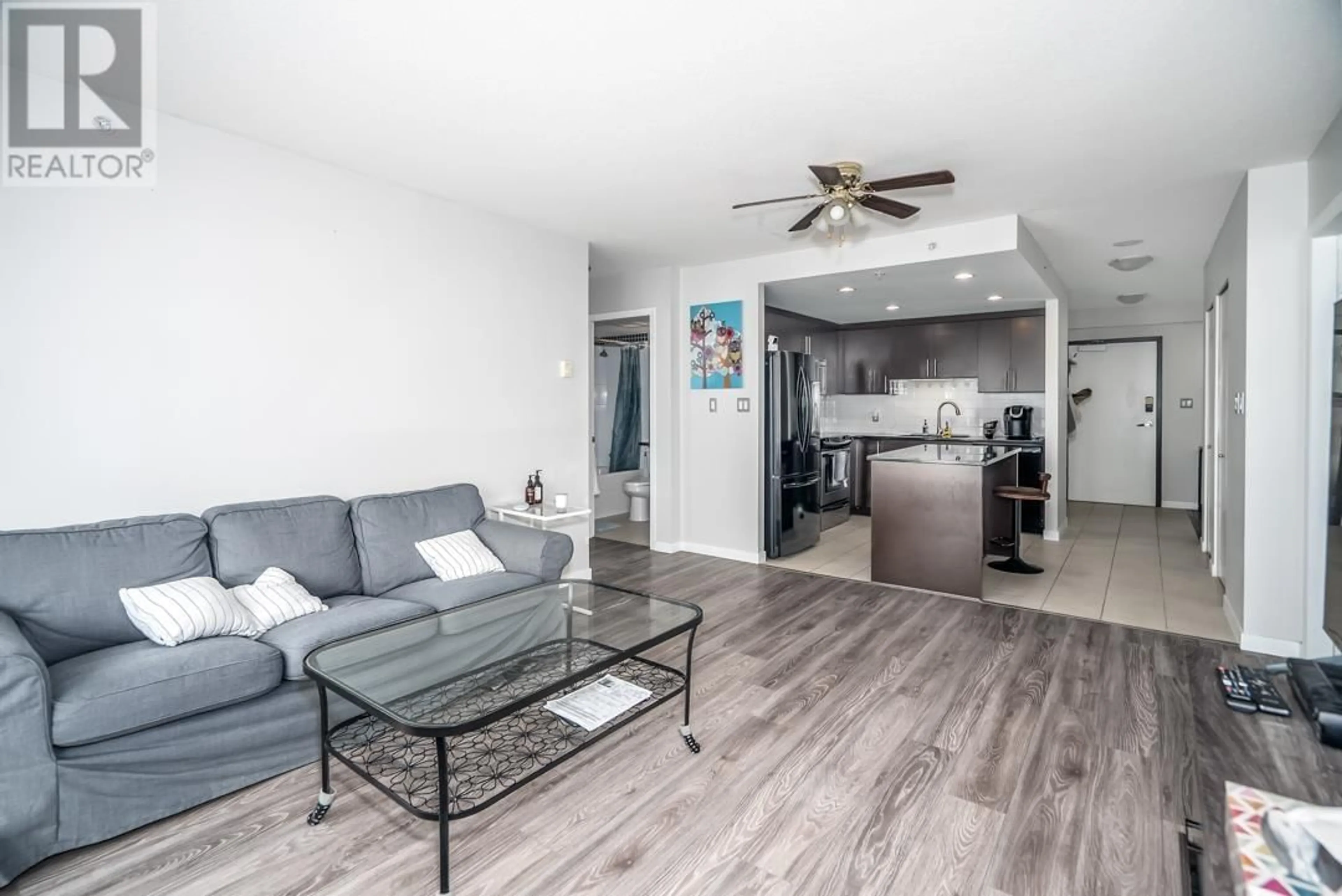 Living room with furniture, unknown for 804 - 555 DELESTRE AVENUE, Coquitlam British Columbia V3K0A9