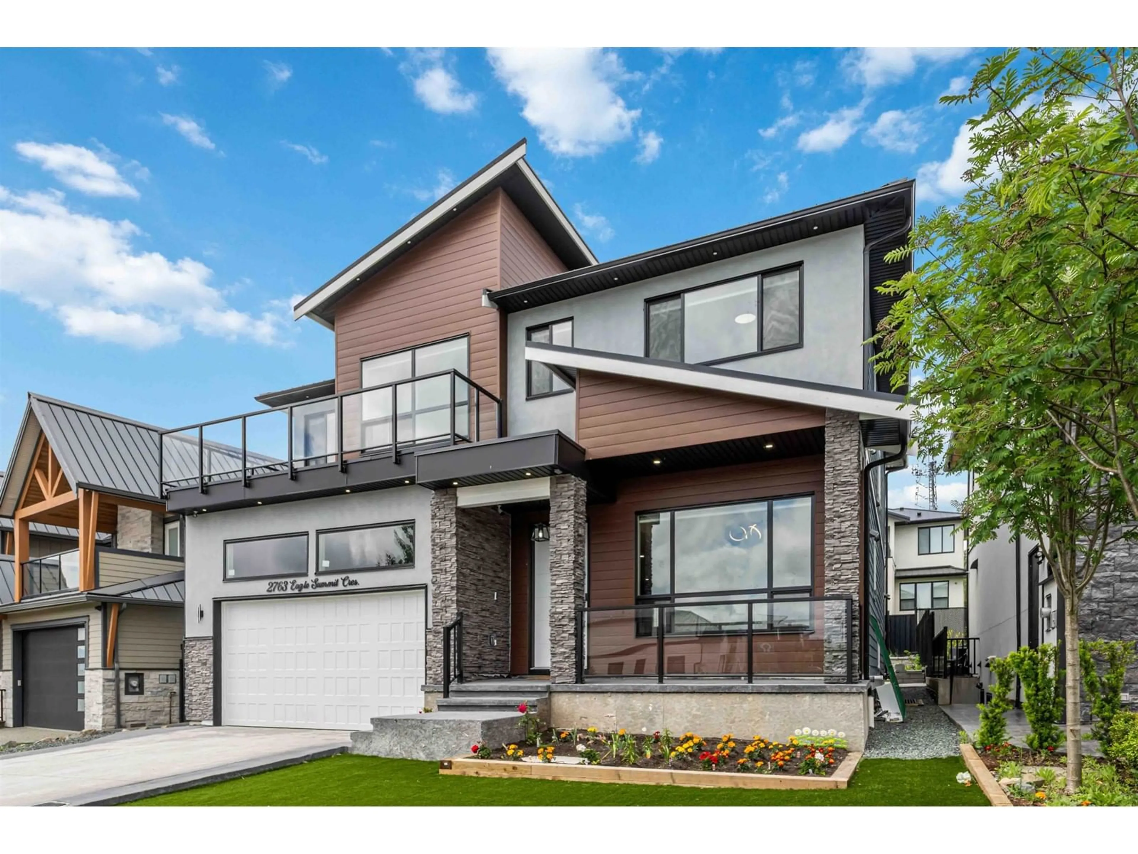 Home with brick exterior material, street for 2763 EAGLE SUMMIT, Abbotsford British Columbia V3G0G2