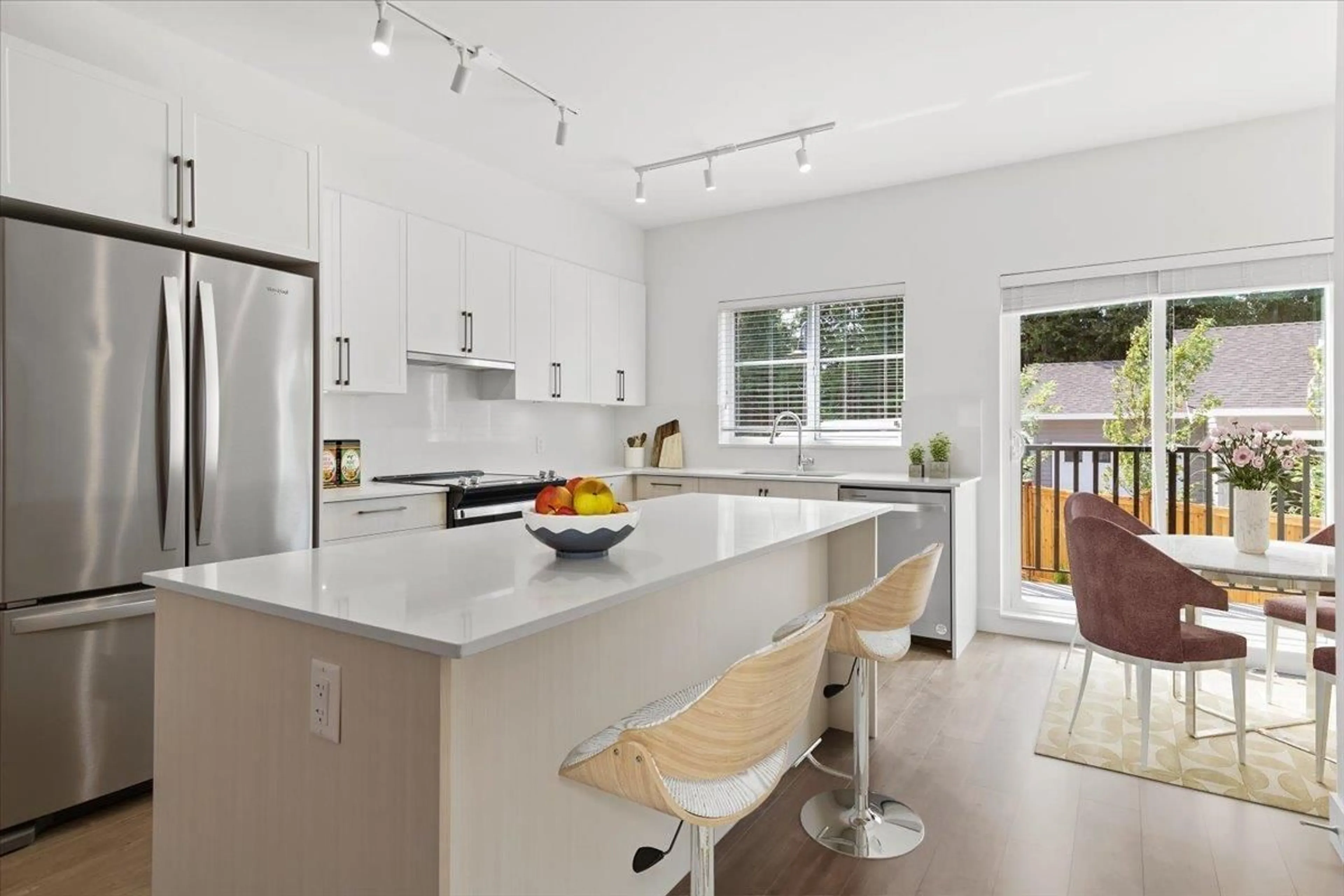 Open concept kitchen, unknown for 101 - 2267 MCKENZIE, Abbotsford British Columbia V2S0M9