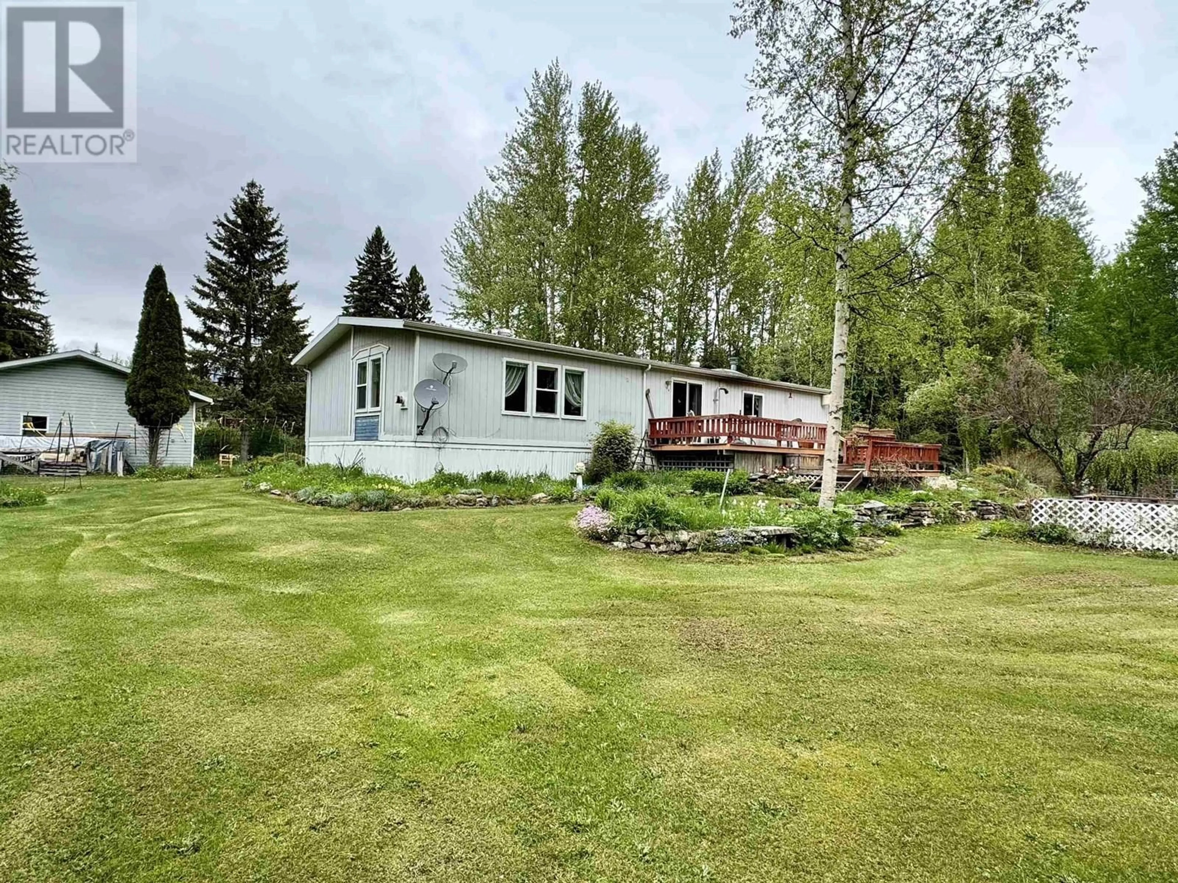 A pic from outside/outdoor area/front of a property/back of a property/a pic from drone, unknown for 1680 DORVAL ROAD, McBride British Columbia V0J2E0