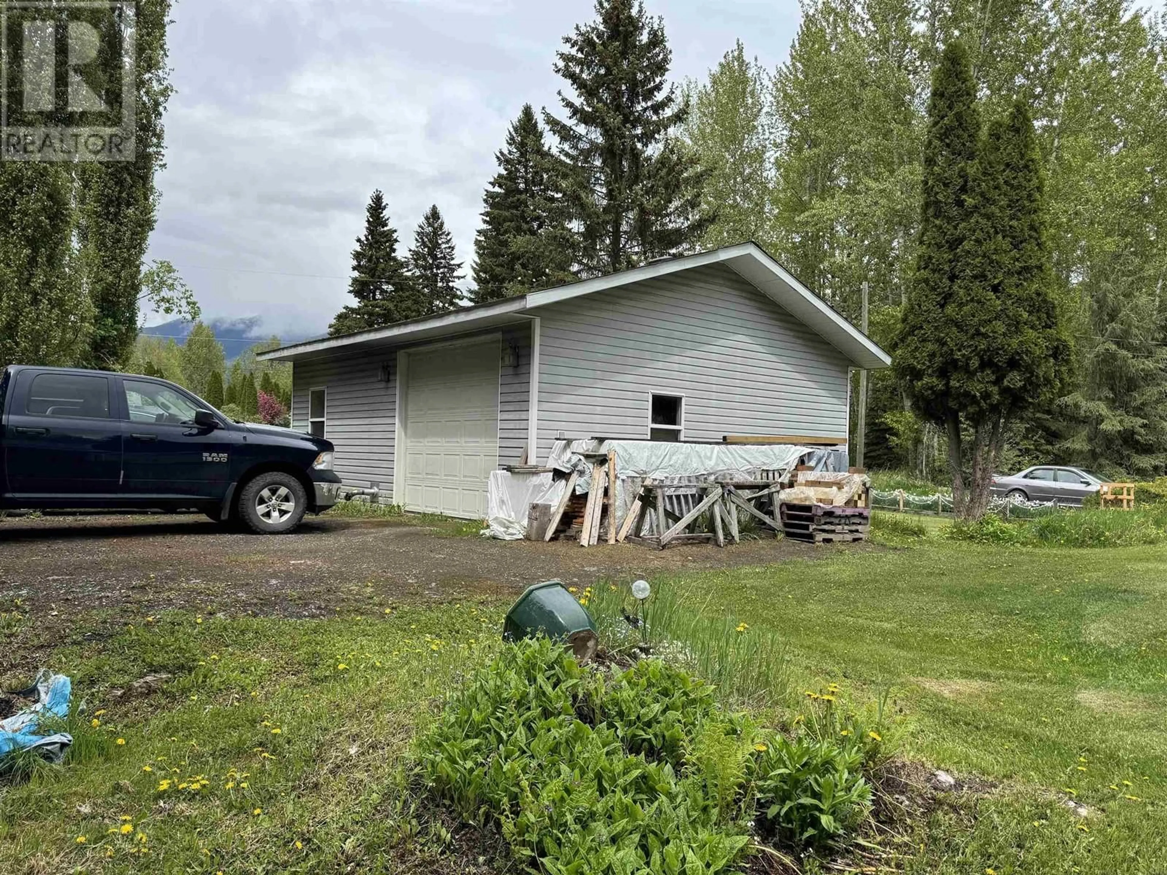 Shed for 1680 DORVAL ROAD, McBride British Columbia V0J2E0