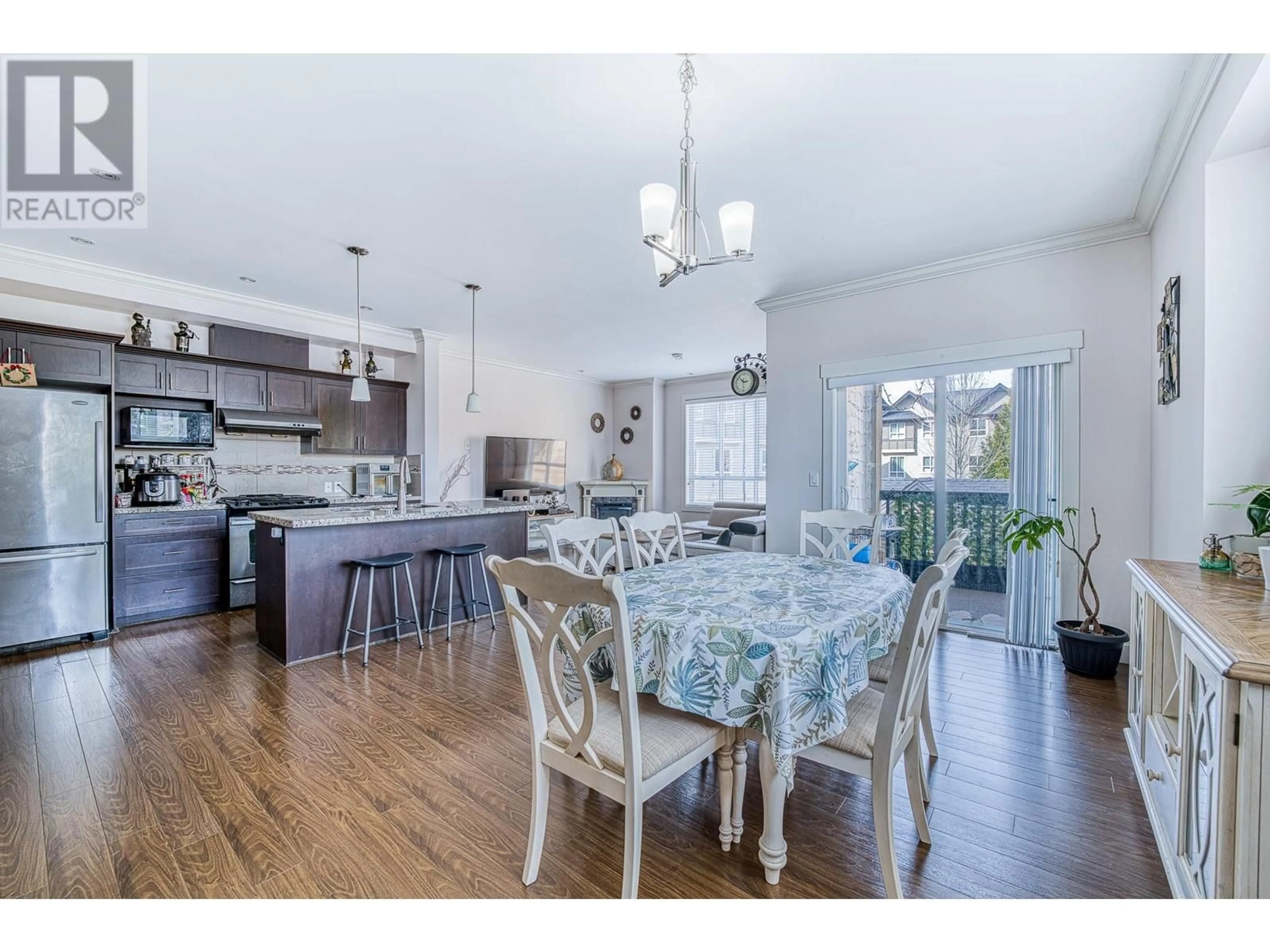 Open concept kitchen, unknown for 12 - 7140 RAILWAY AVENUE, Richmond British Columbia V7C3J8