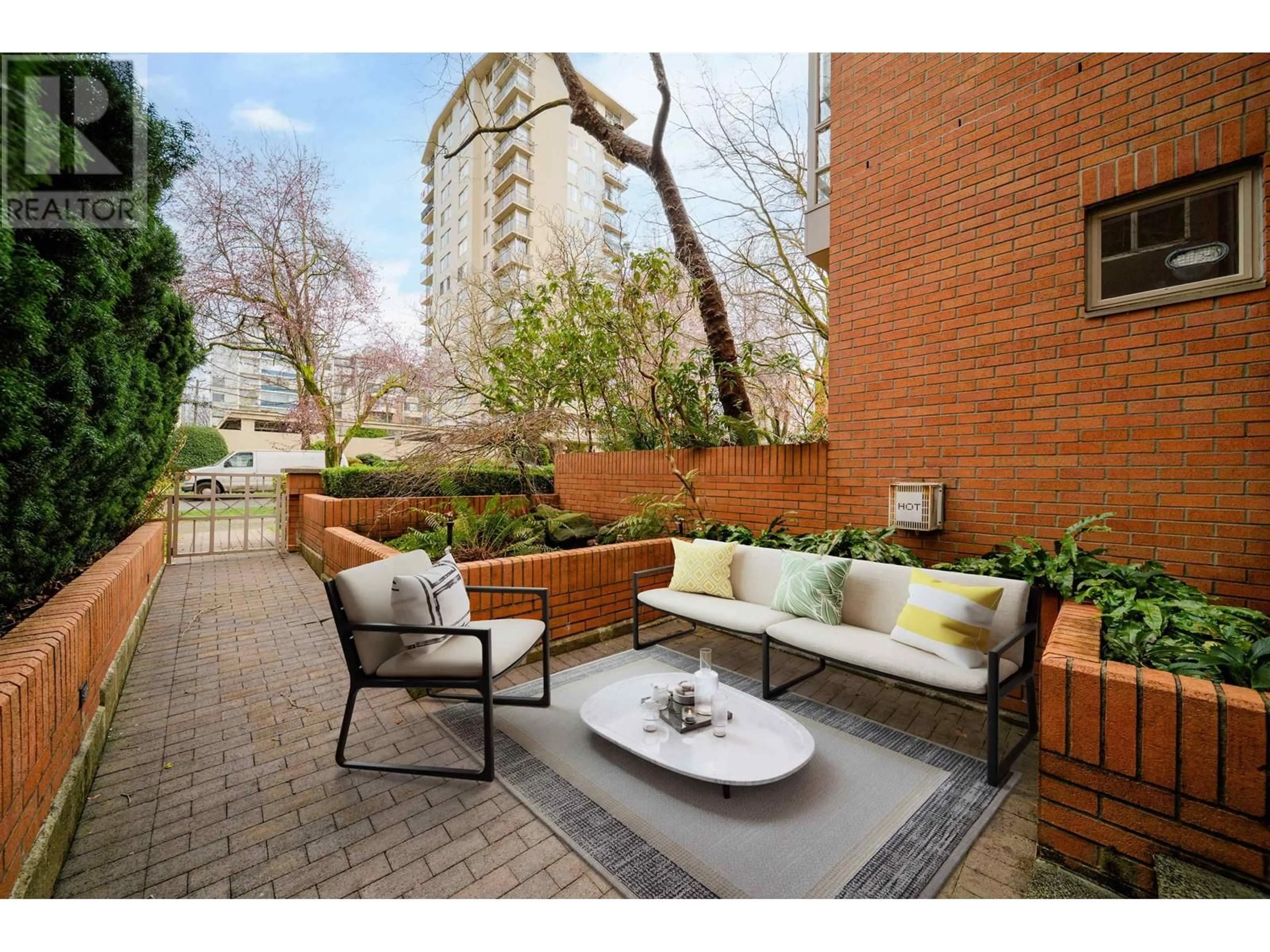 Patio, street for 102 - 1970 HARO STREET, Vancouver British Columbia V6G1H6