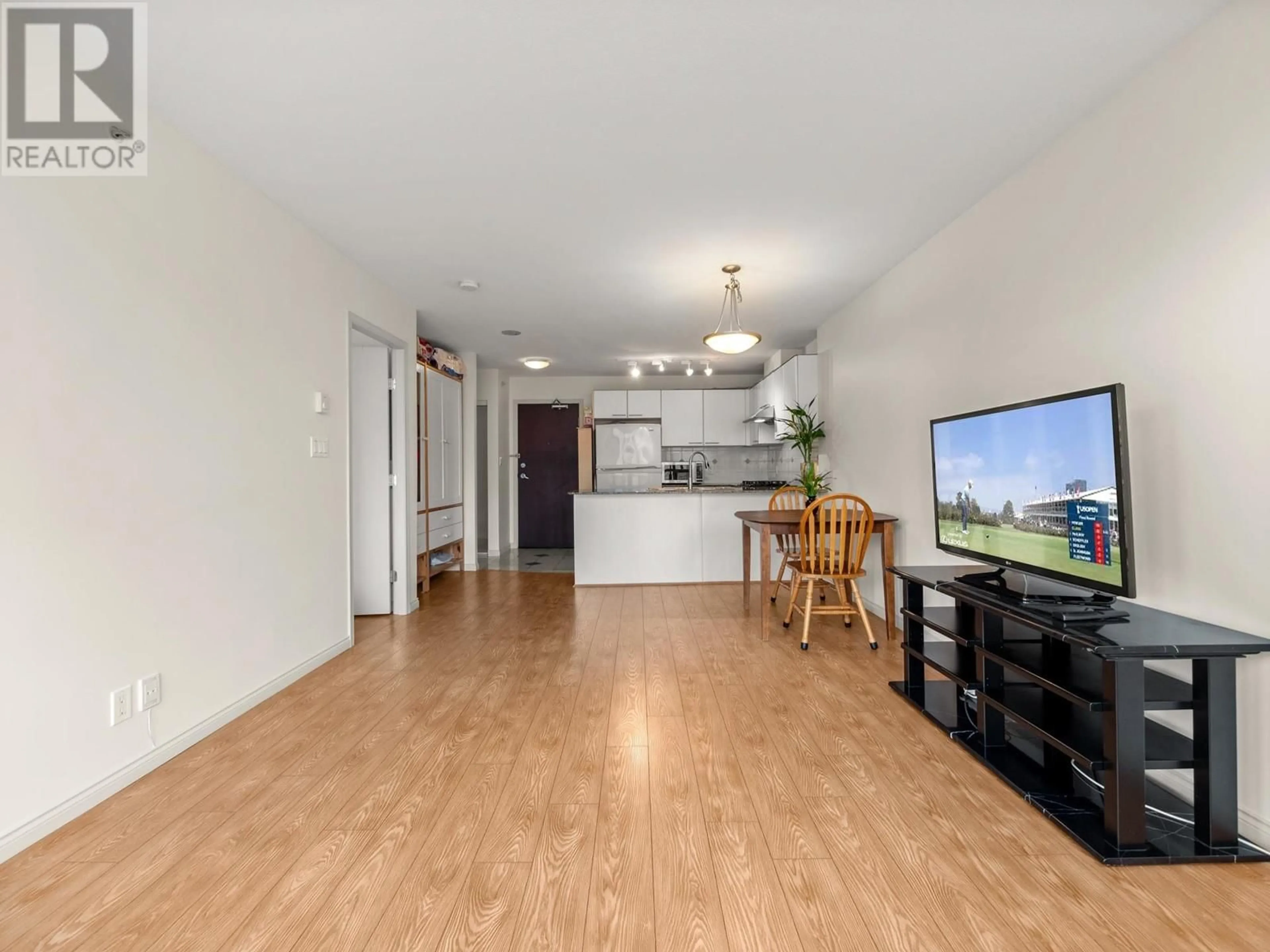 A pic of a room for 905 - 8100 SABA ROAD, Richmond British Columbia V6Y4H1