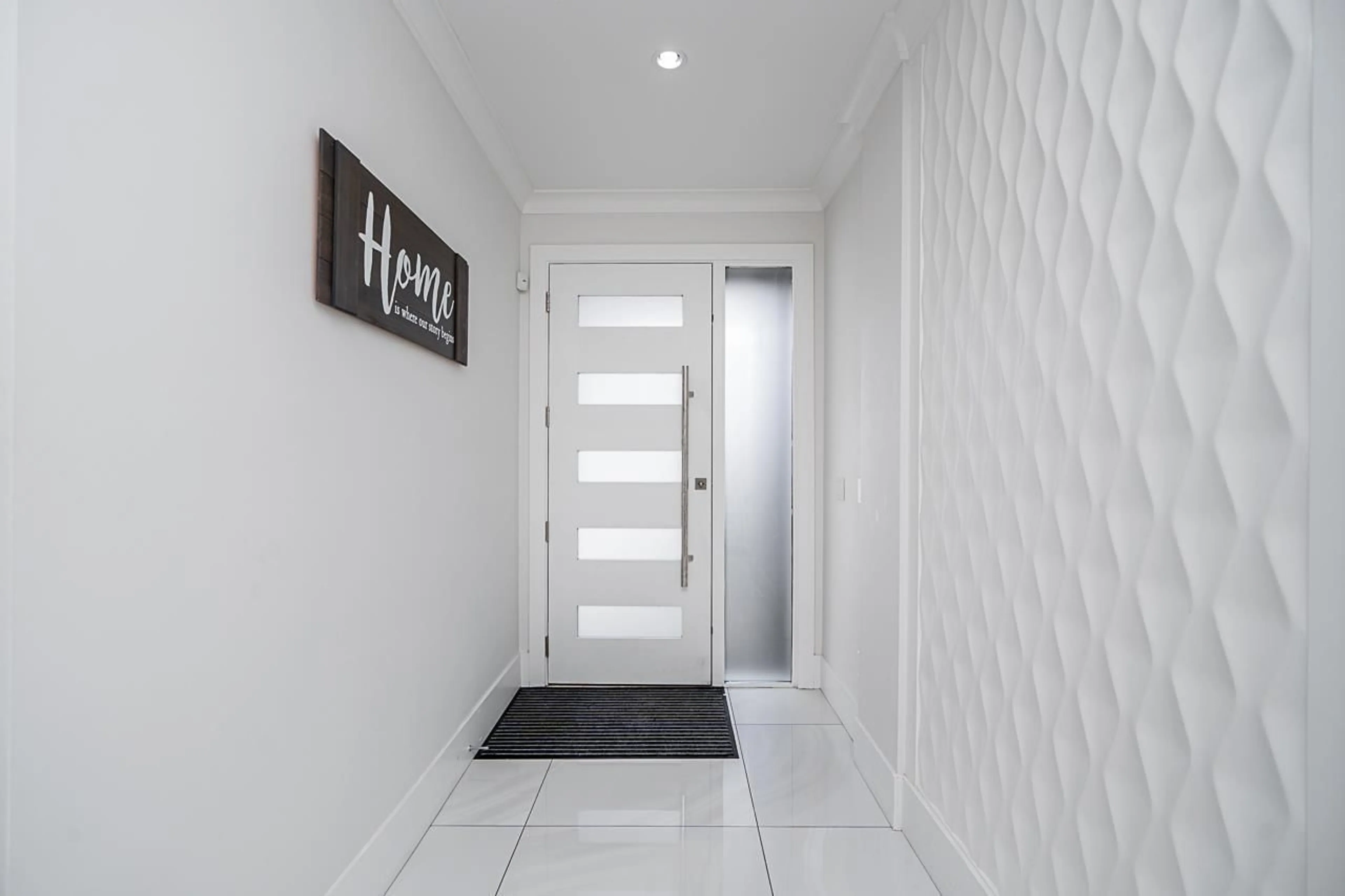 Indoor entryway for 11833 86A, Delta British Columbia V4C2Z2