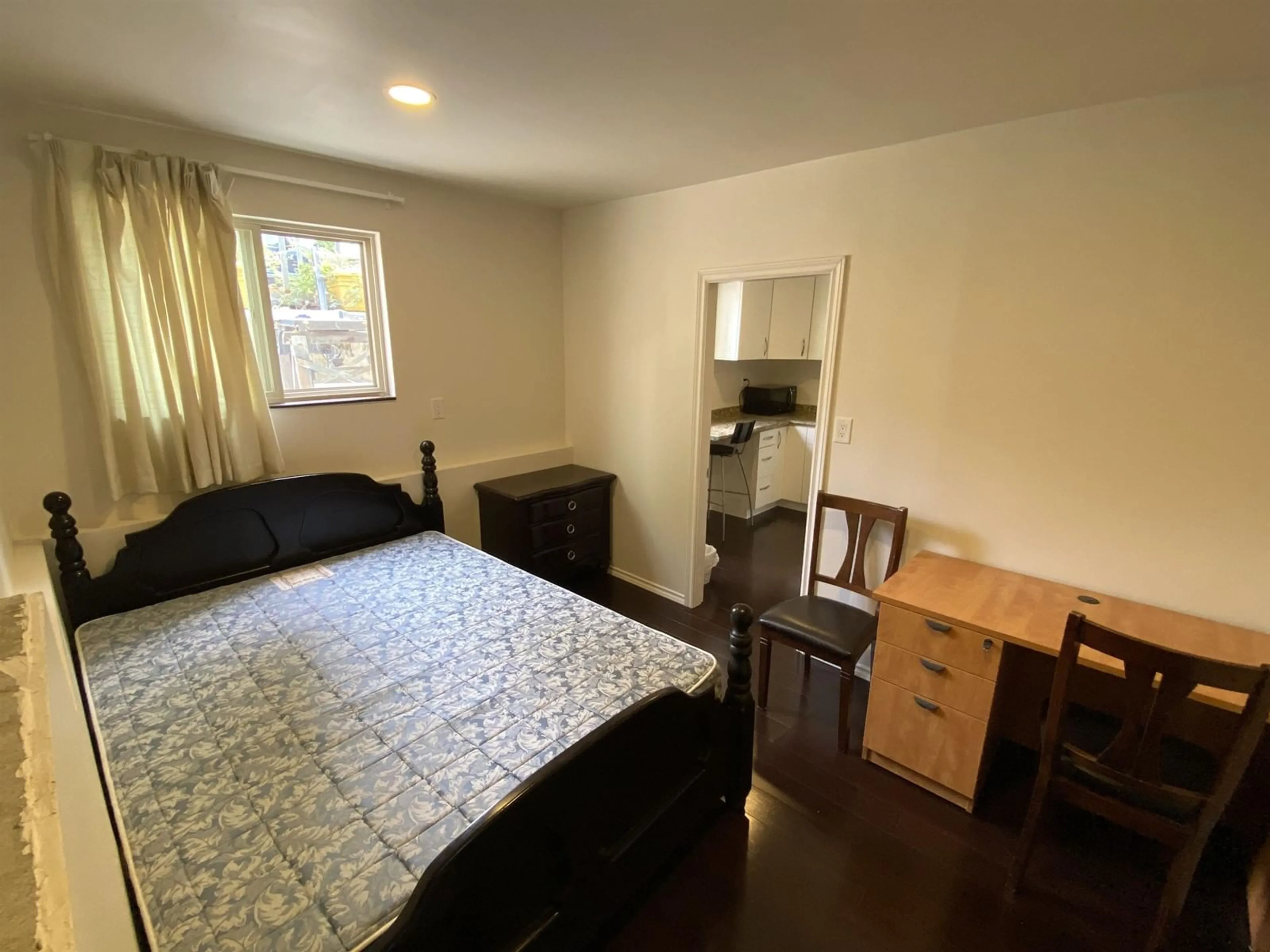 A pic of a room for 11331 136, Surrey British Columbia V3R6V4