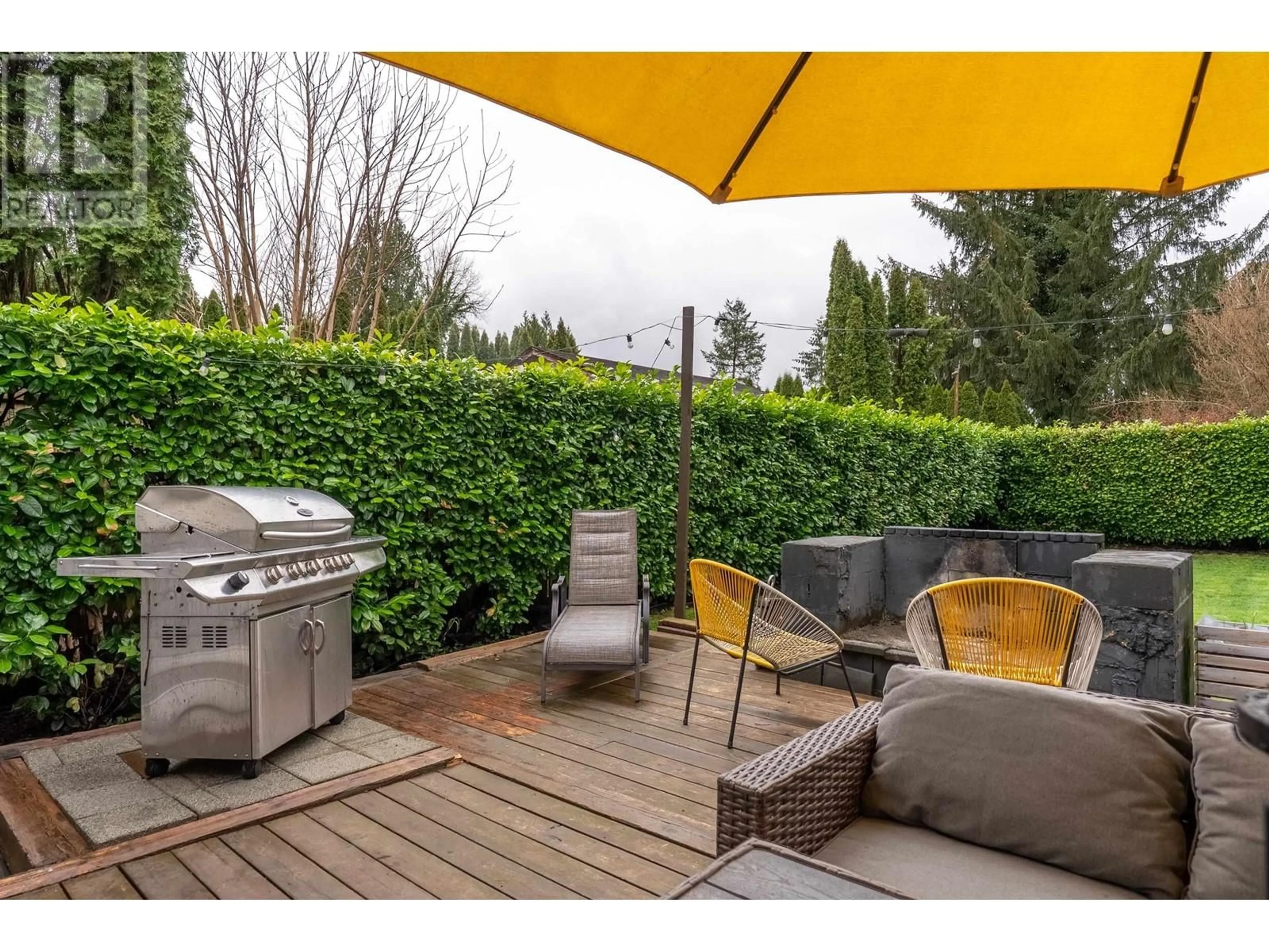 Patio, street for 3841 ST. THOMAS STREET, Port Coquitlam British Columbia V3B2Z2
