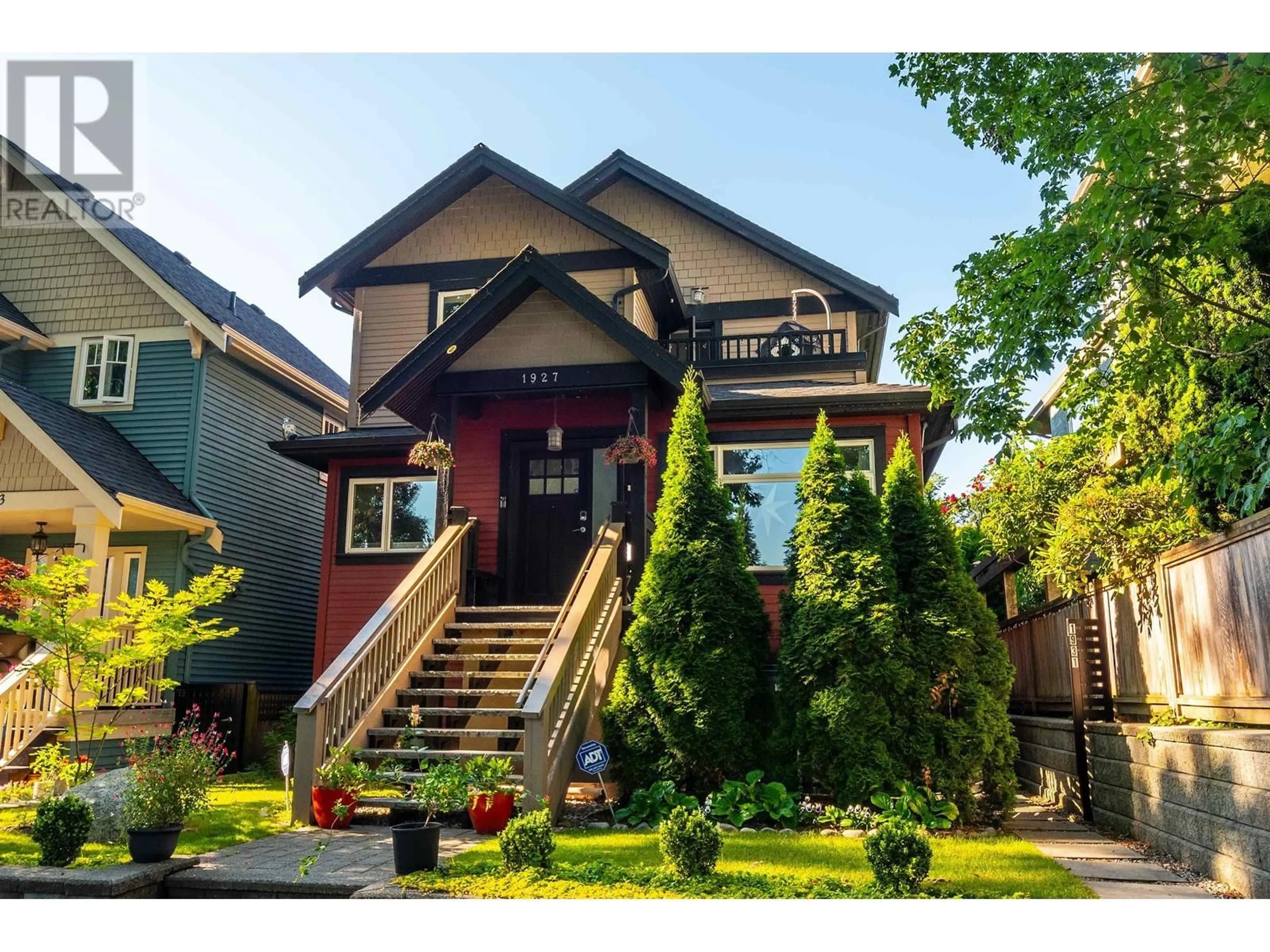 Home with brick exterior material, street for 1931 7TH AVENUE, Vancouver British Columbia V5N1S3