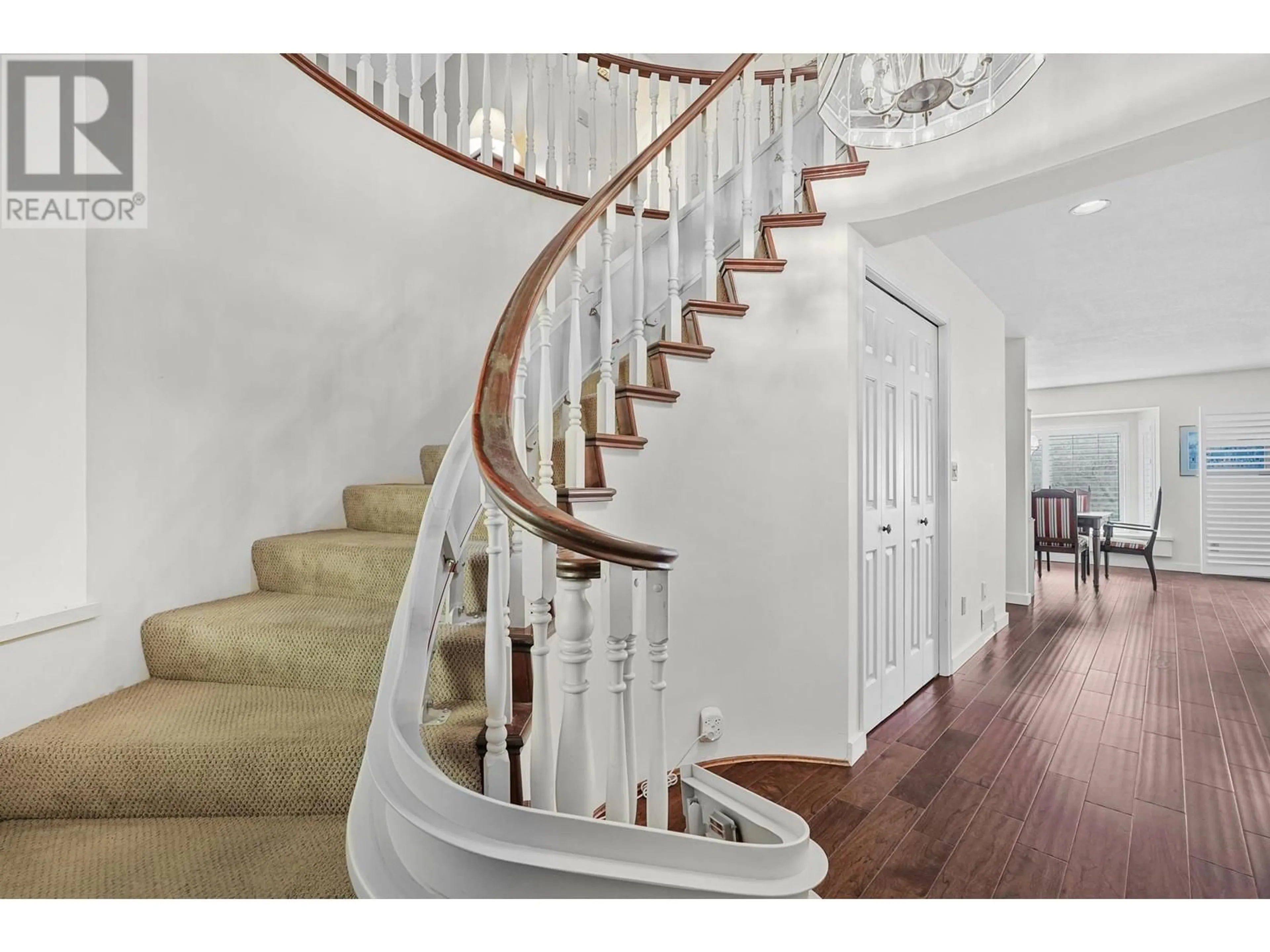 Stairs for 43 - 6600 LUCAS ROAD, Richmond British Columbia V7C4T1