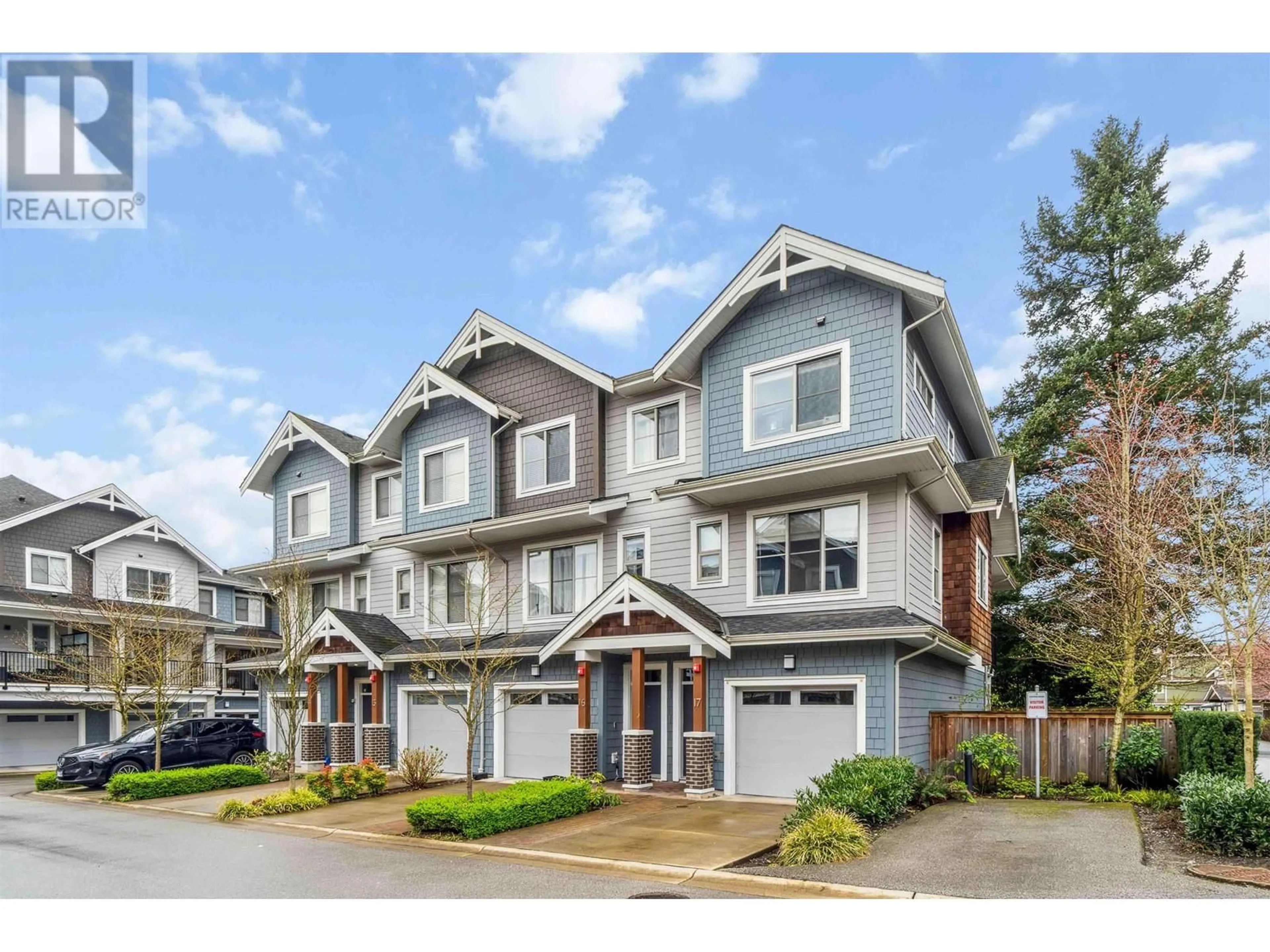 Home with vinyl exterior material, street for 16 - 2145 PRAIRIE AVENUE, Port Coquitlam British Columbia V3B1V6